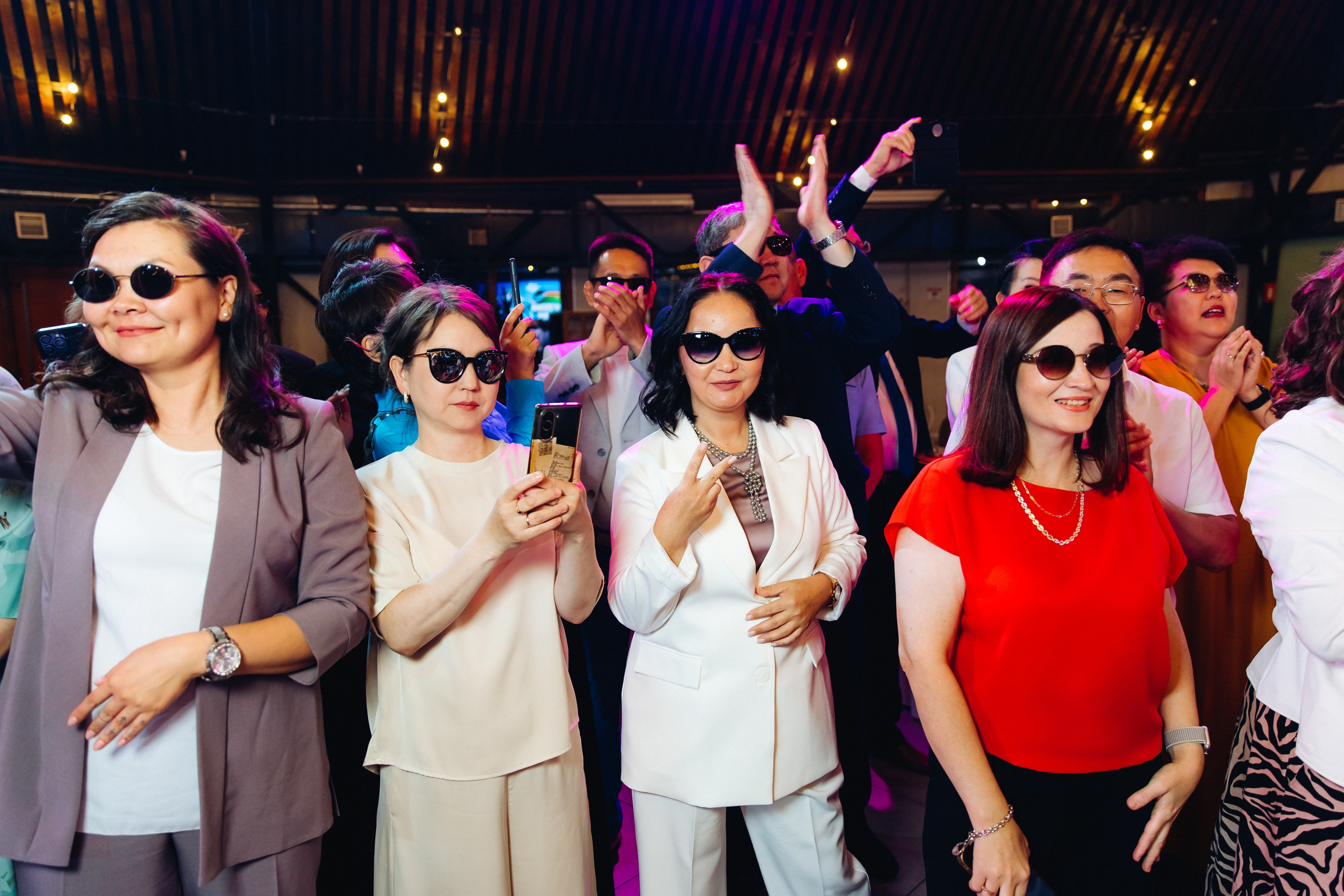 Выпускной вечер. 49 школа. Баран на корове. Свадебный и семейный фотограф в Улан-Удэ