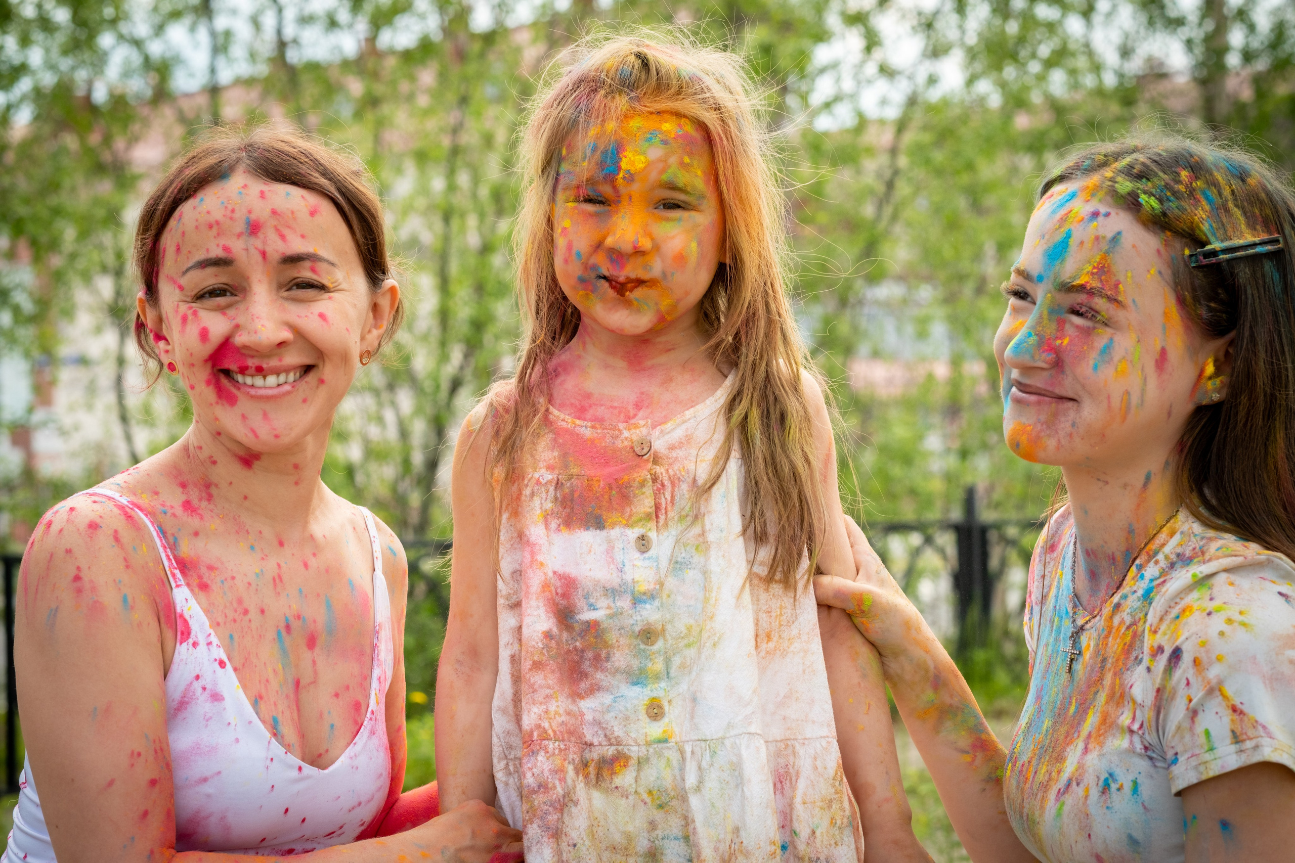 Семейные. Фотограф Елена Дегтярева. Семейная, детская и школьная фотография в Тюмени. Яркие и живые снимки, которые сохранят историю вашей семьи