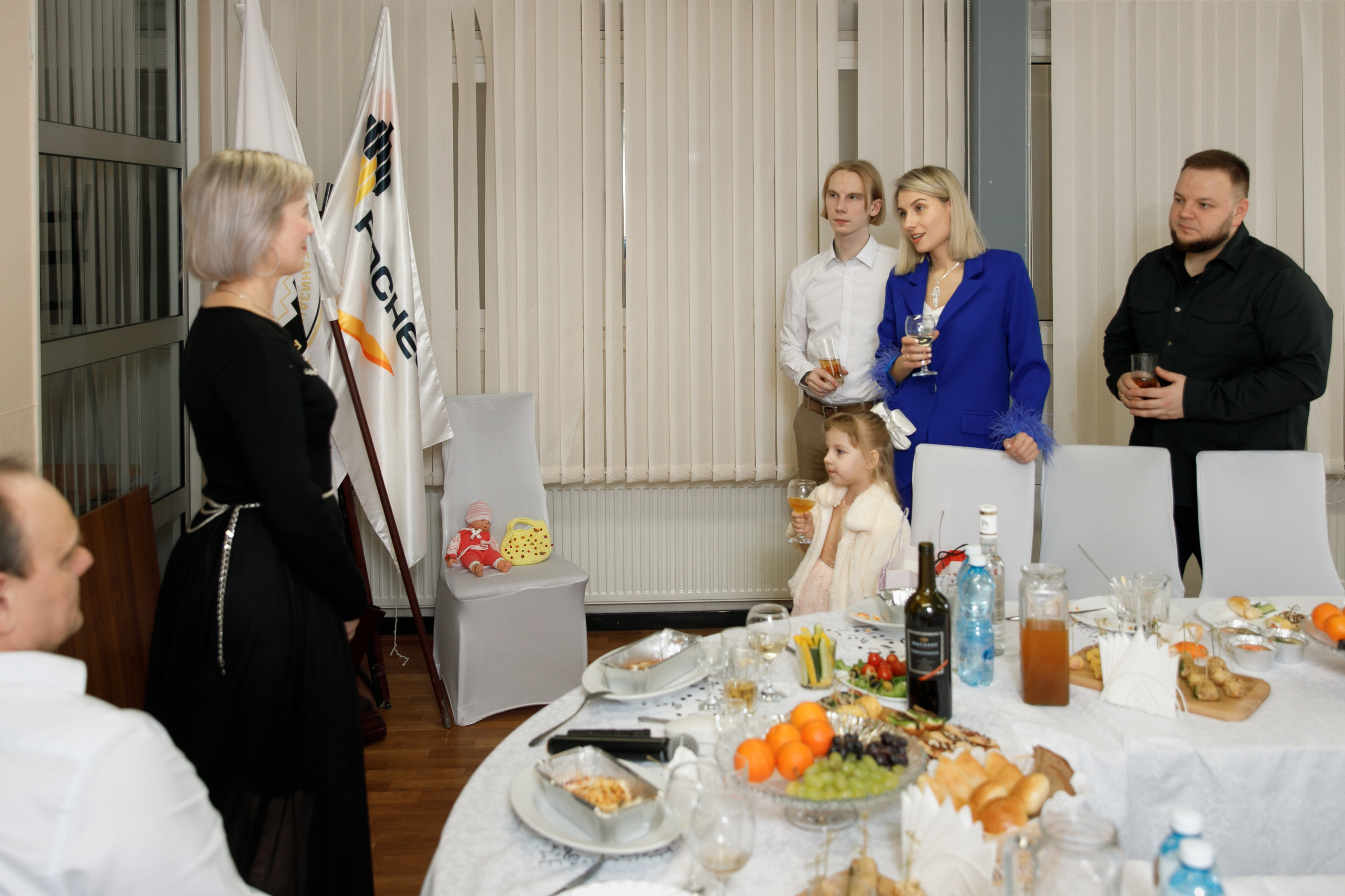 Елена | Юбилей | Oilband. Свадебный, семейный и школьный фотограф в Сызрани Максим Баталов