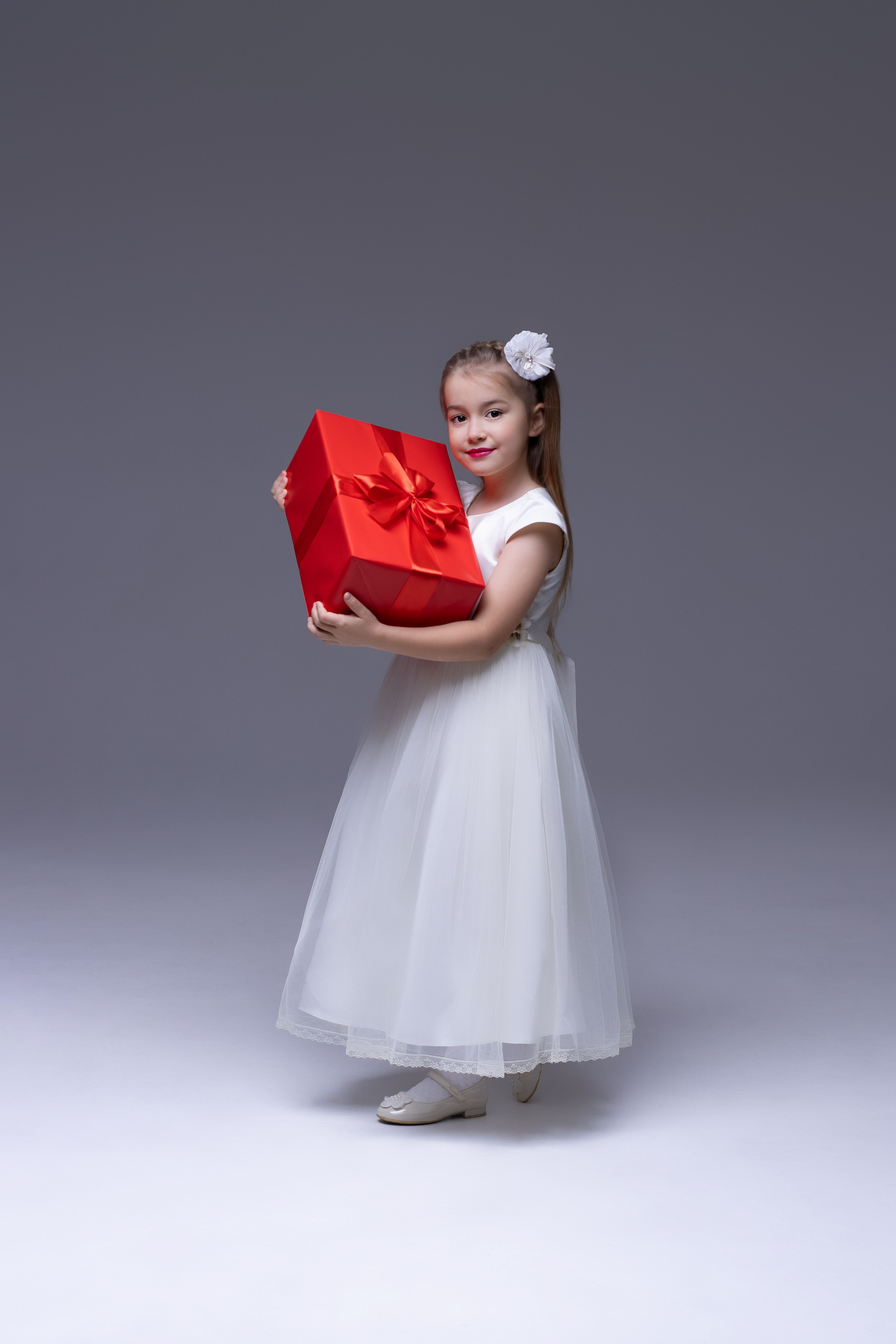 семейная фотосессия Омск, семейная фотосессия в студии Омск, фотосессия в стиле VOGUE Омск, фотограф Омск, детская фотосессия Омск, фотосессия в студии Омск, фотосессия Омск, фотосессия VOGUE Омск, детская фотосессия в студии Омск, малыши до года Омск, фотосессия малышей до года Омск, фотосессия малышей до года в студии, фотосессия годика Омск, День рождения Омск, фотосессия годик Омск,  Новый год, Новогодняя фотосессия Омск, Новогодняя семейная фотосессия Омск