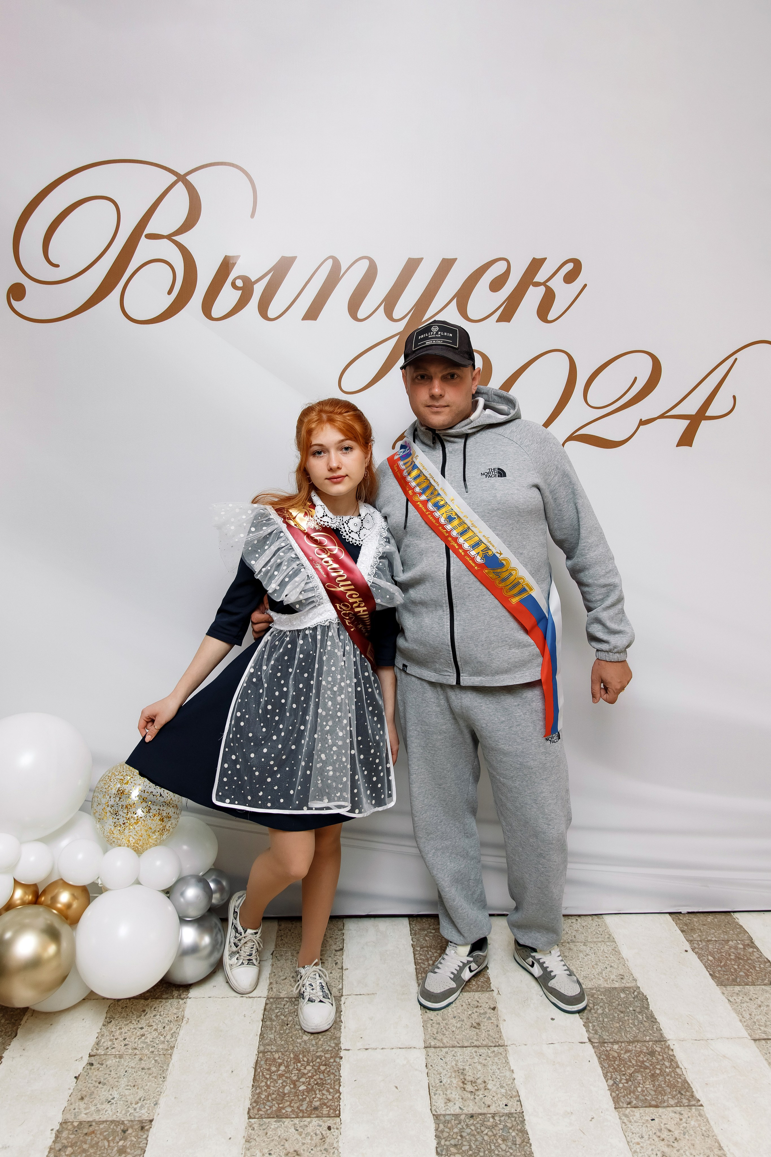 11 класс Последний звонок. Фотограф Любовь Корниенко, Примоский край