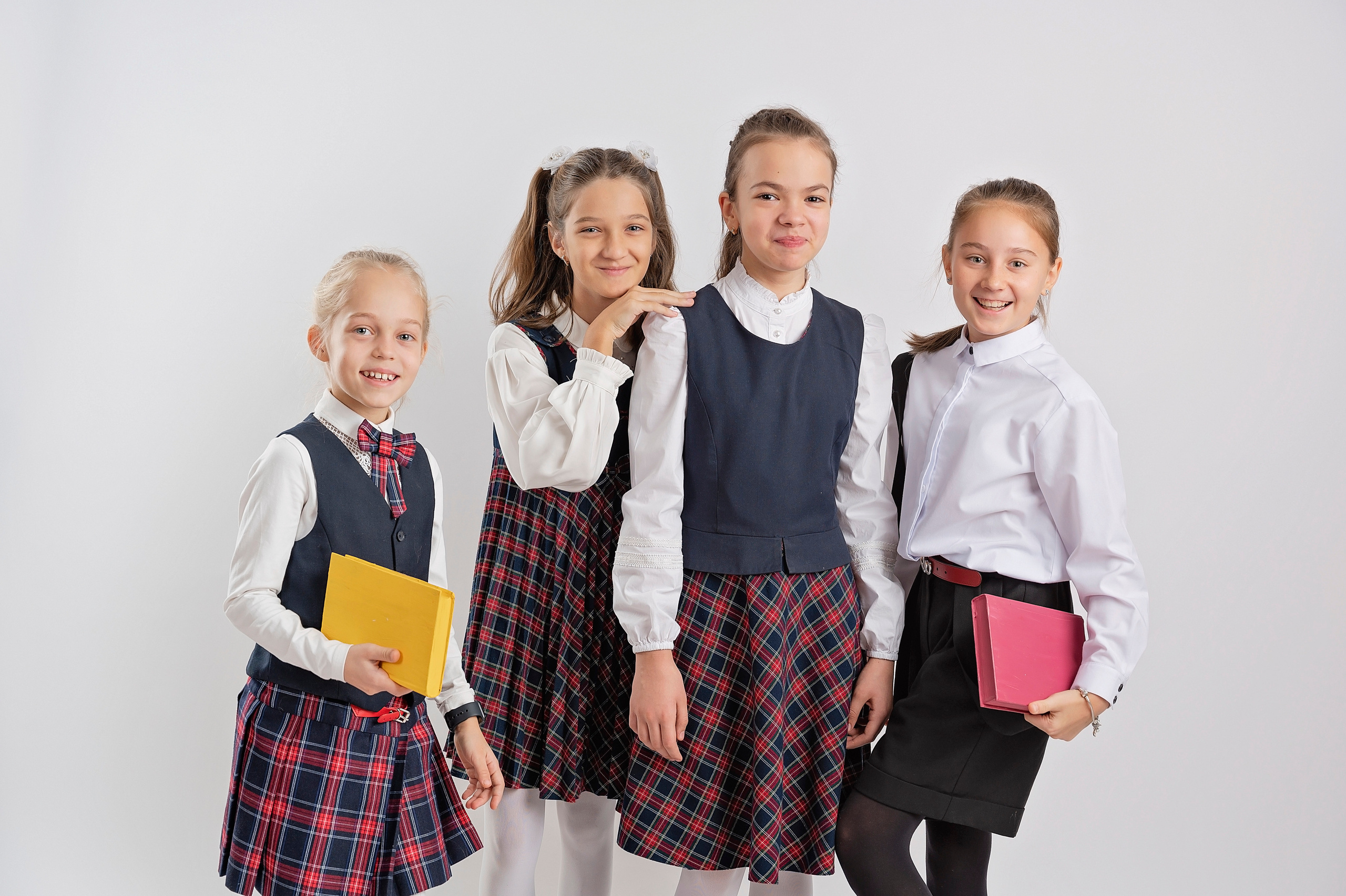 Фотосъемка для выпускных альбомов в начальной школе. Выпускные альбомы для школы и детского сада в СПб и ЛО