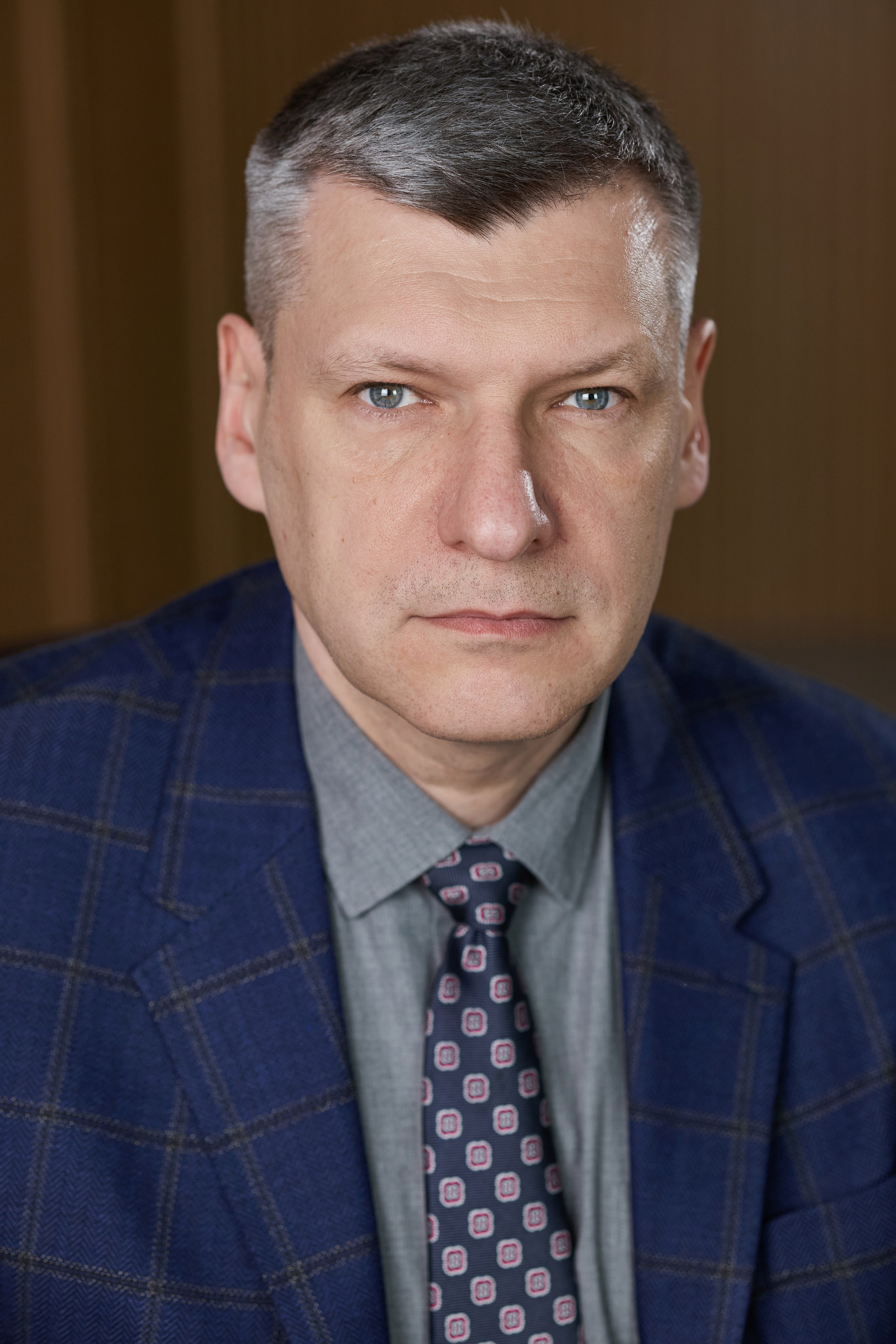 Контент для психотерапевта и автора книг Алексея Козлова. Фотопродакшн продающего контента