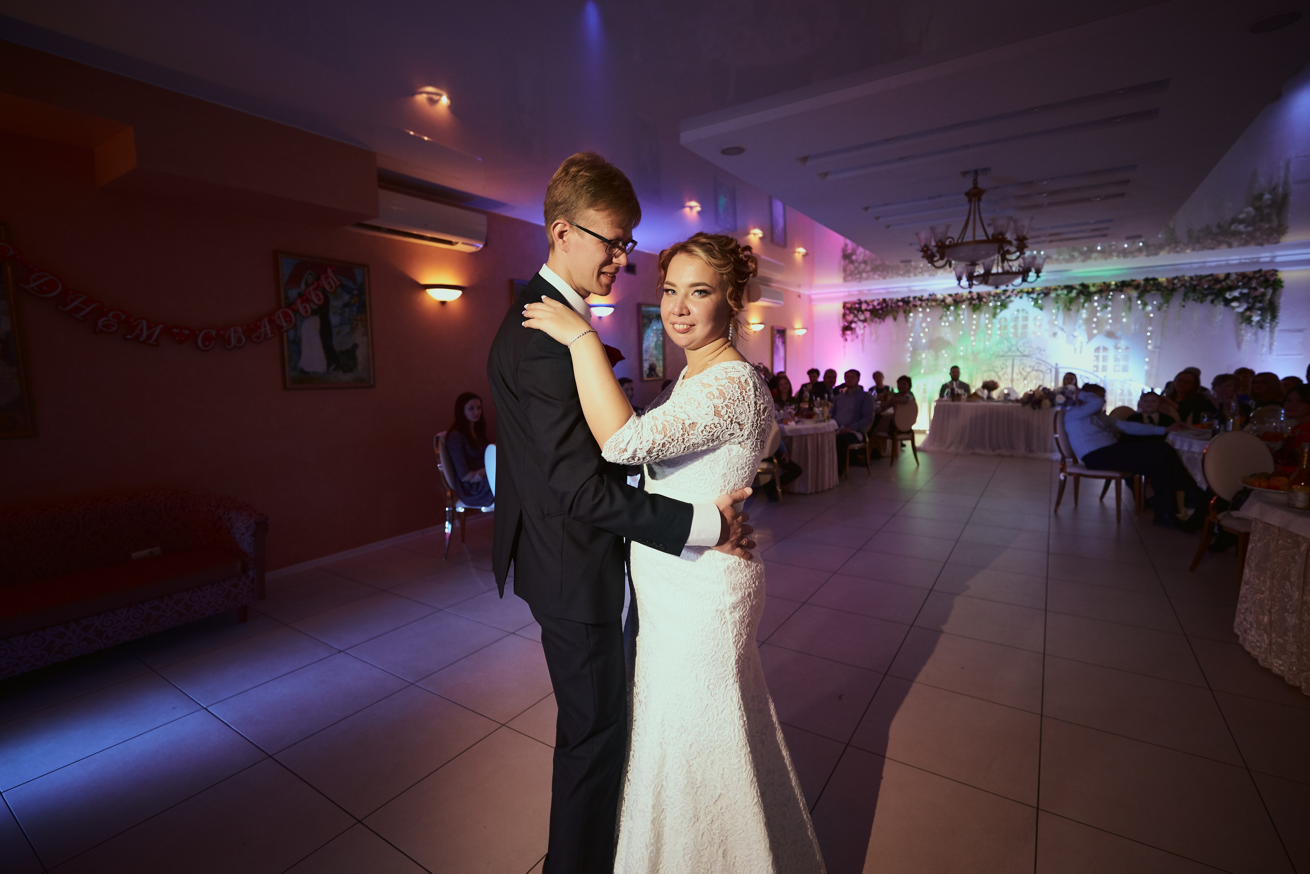 Свадьба Кировский ЗАГС. Фотограф в Санкт-Петербурге Знаменская Ирина