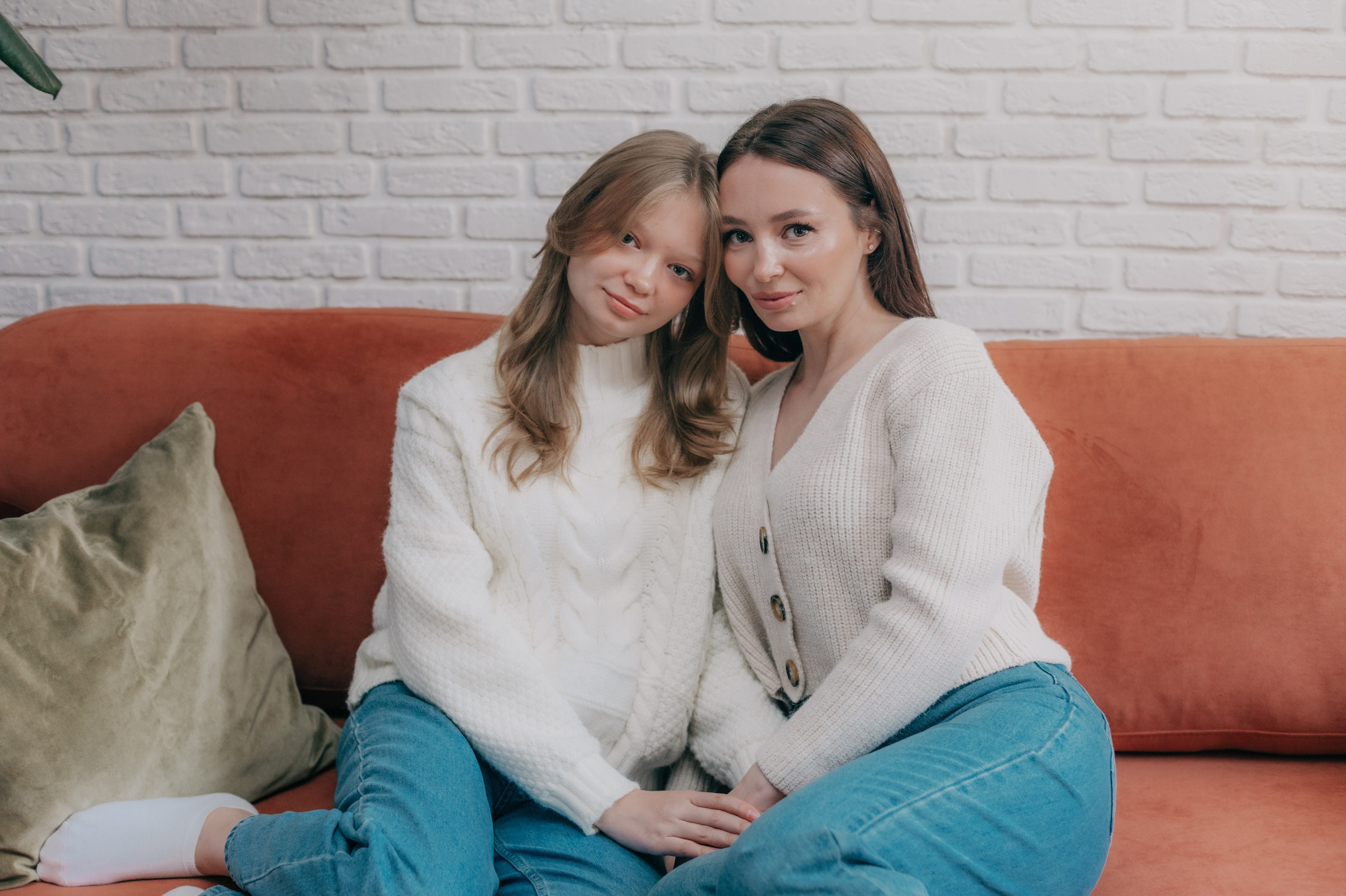 Полина и Мария (Видное студия У подруг). Семейный и свадебный фотограф Видное Москва Екатерина Пятова