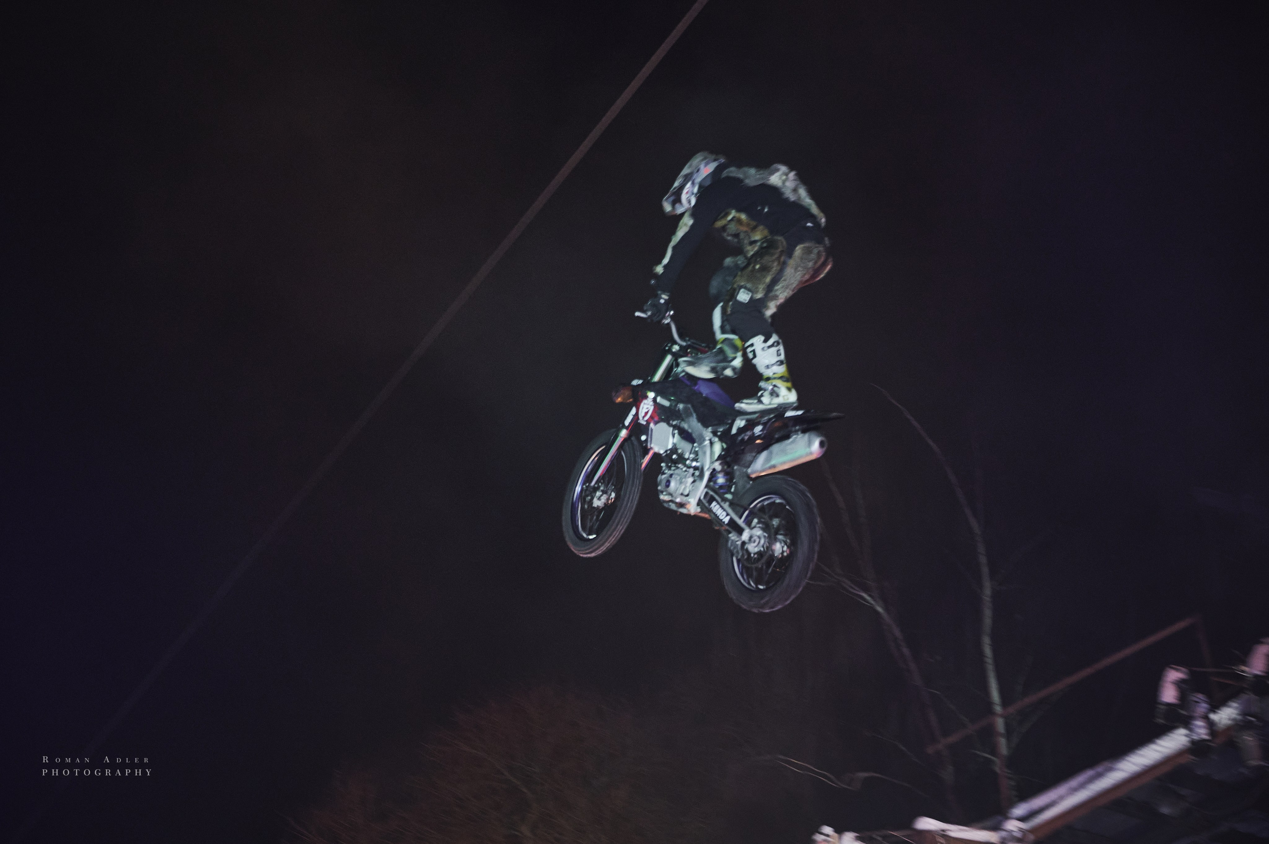 Новогодняя сказка от Ночных волков. Фотограф Роман Адлер