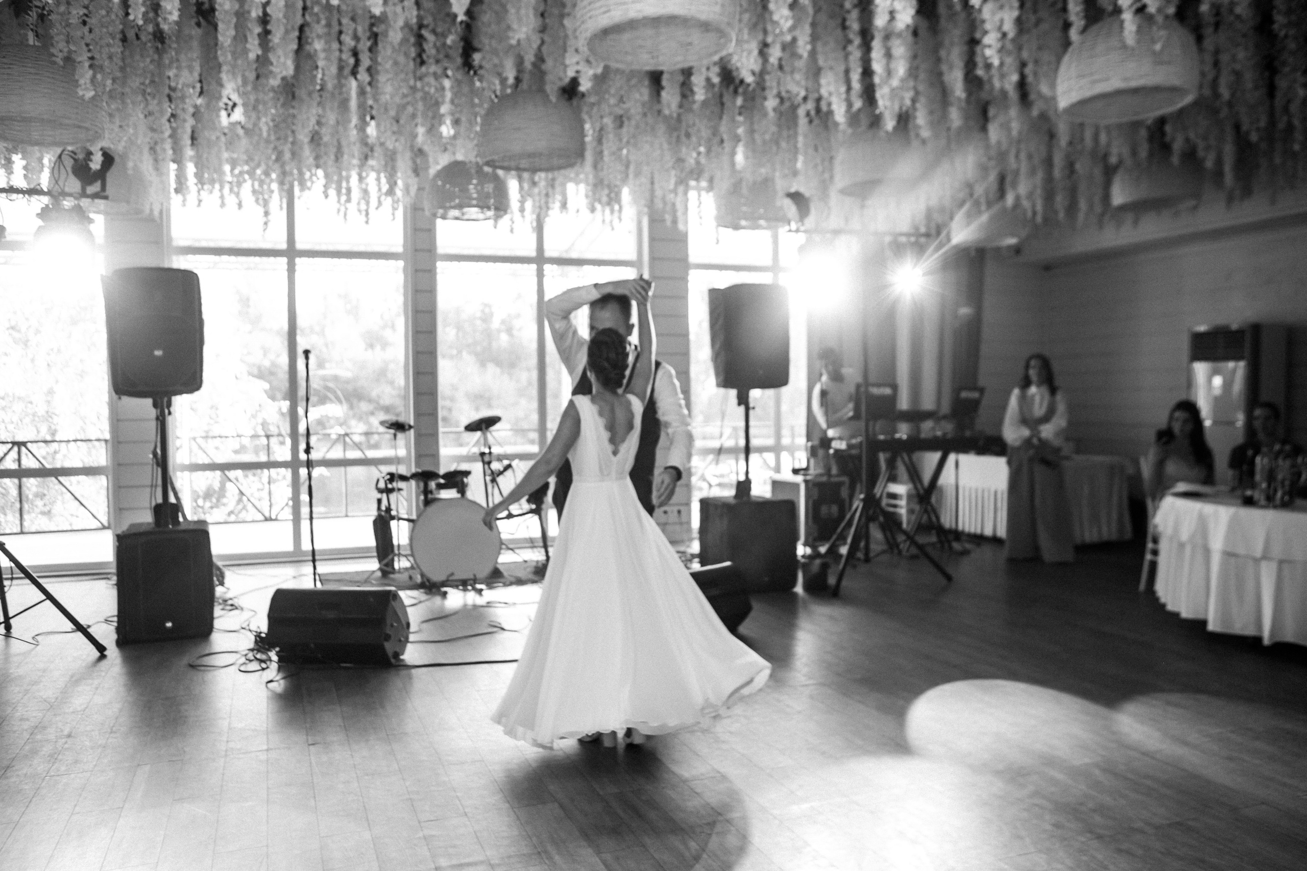 Свадьба на пирсе. Свадебный фотограф в Москве, Самаре, Тольятти