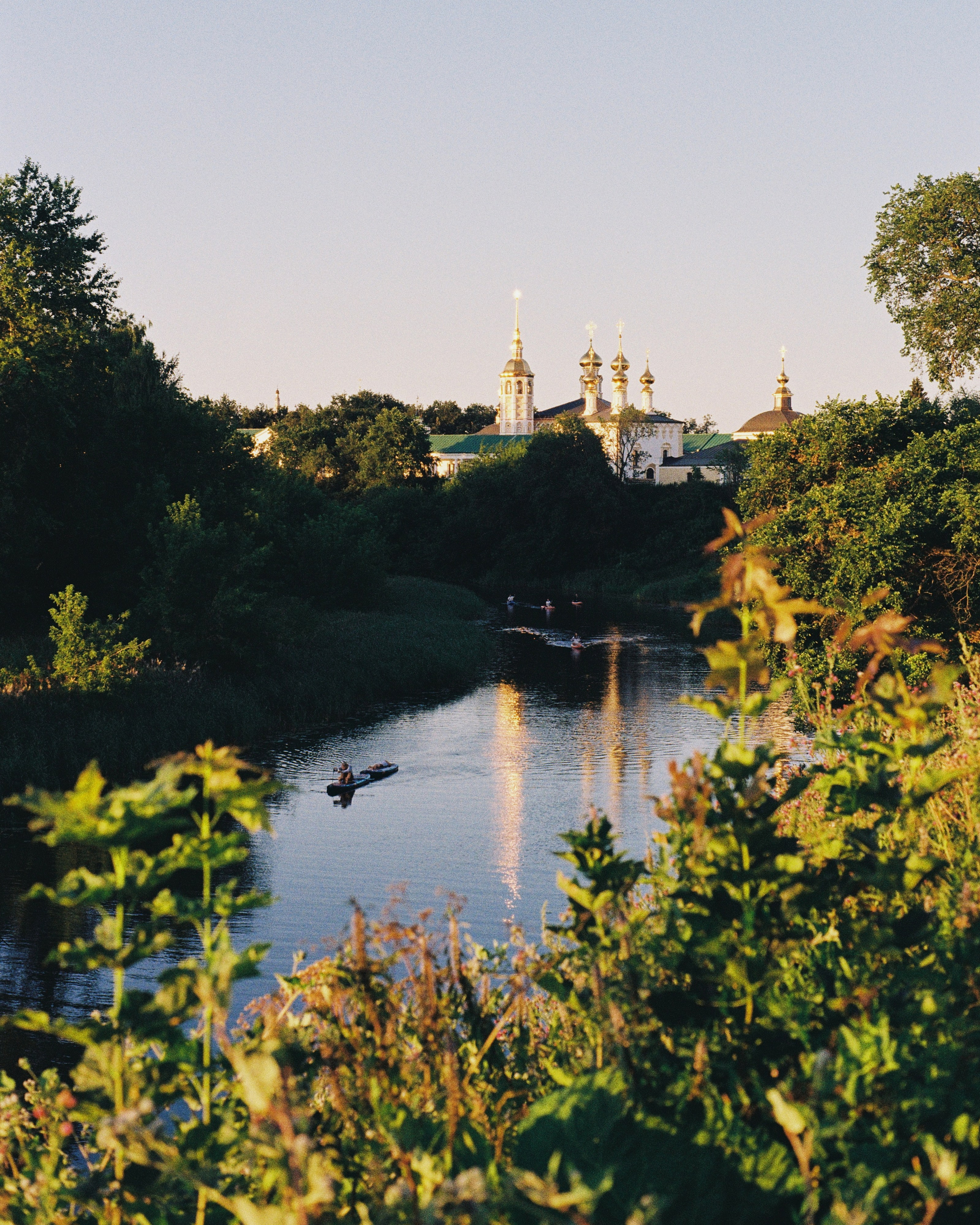 SUZDAL. ANNA — PHOTOGRAPHER