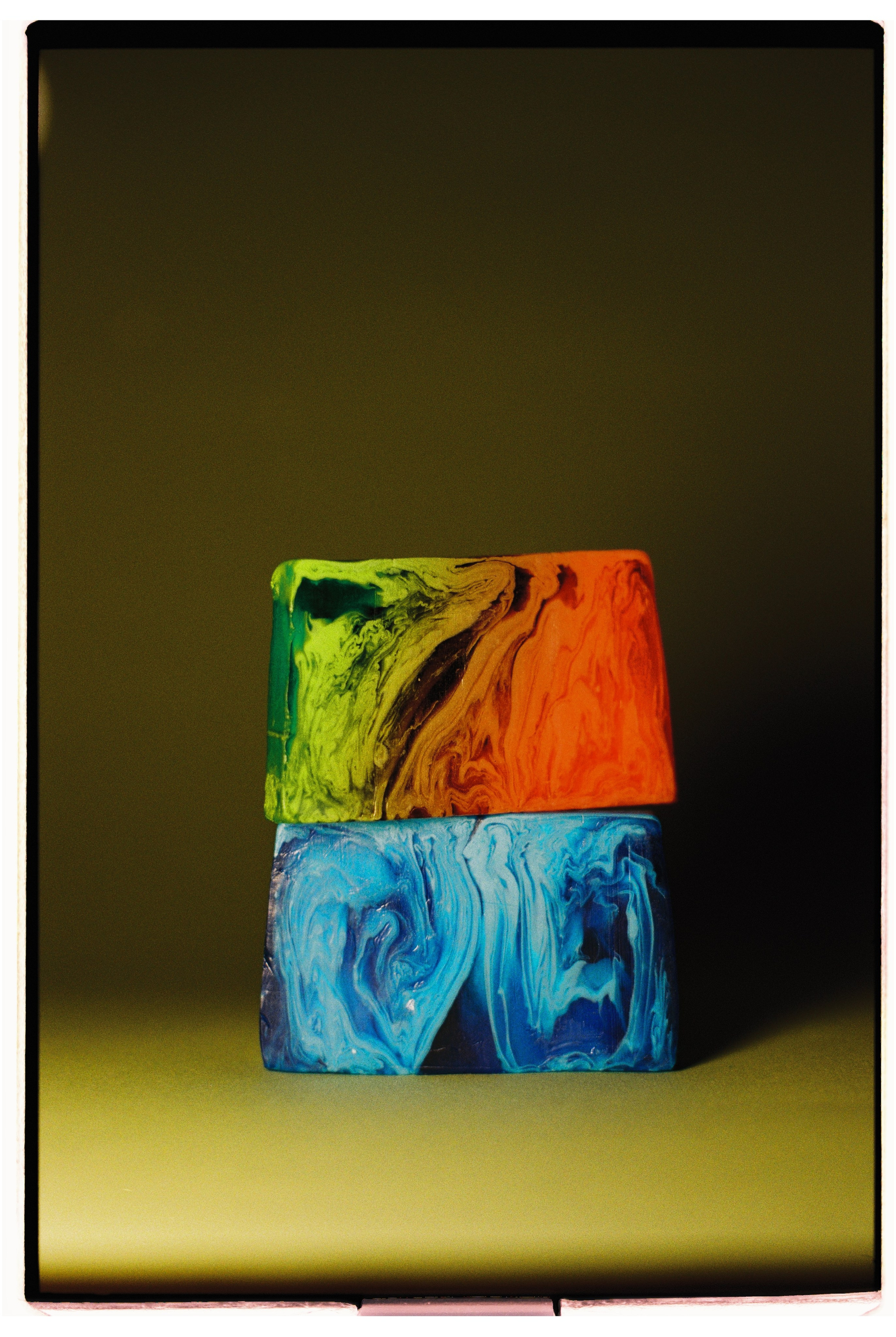 SOAP OPERA. ANNA — PHOTOGRAPHER