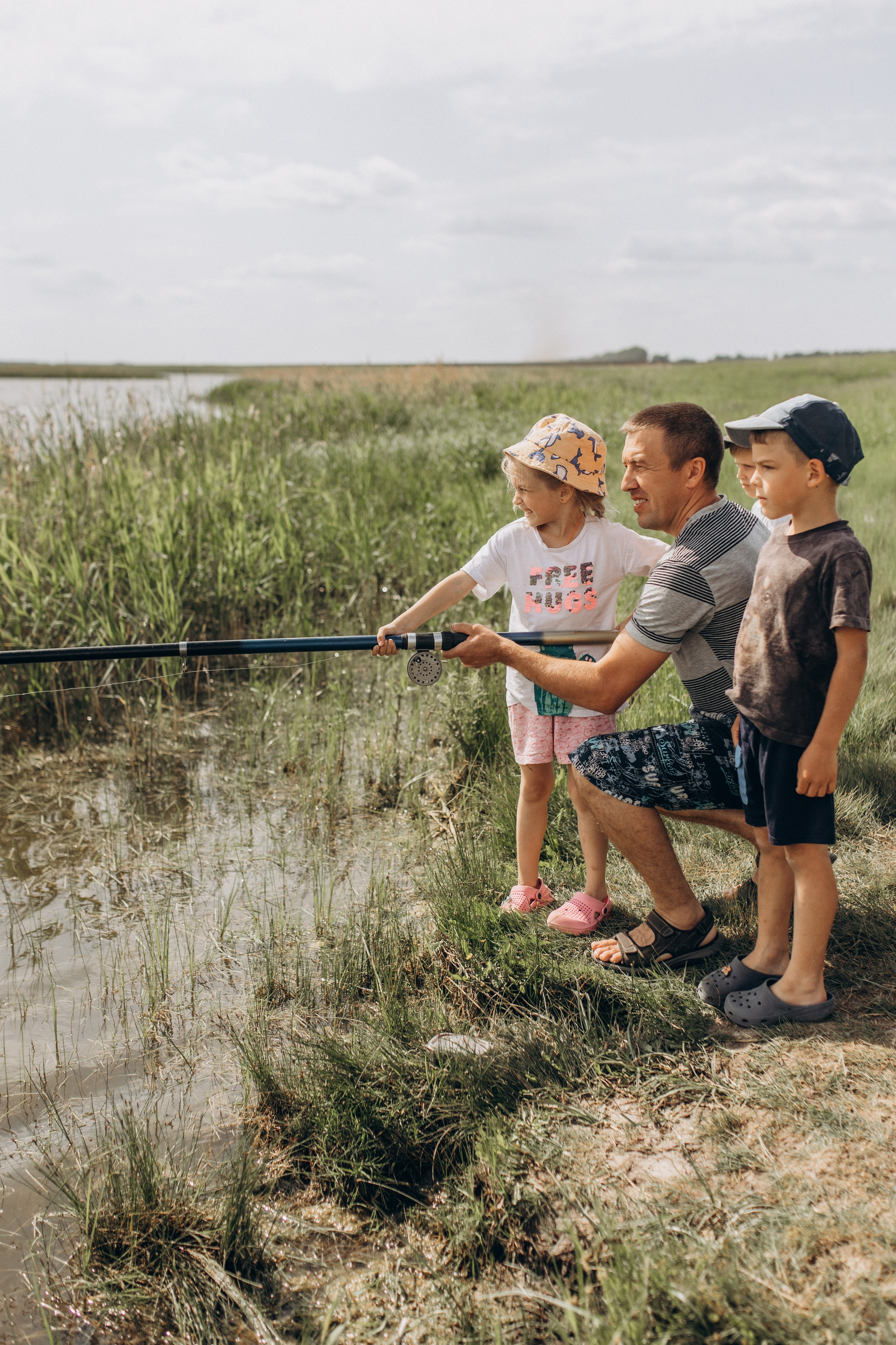 Семейная рыбалка. Семейный фотограф lifestyle в Новосибирске Елена Шпилевая