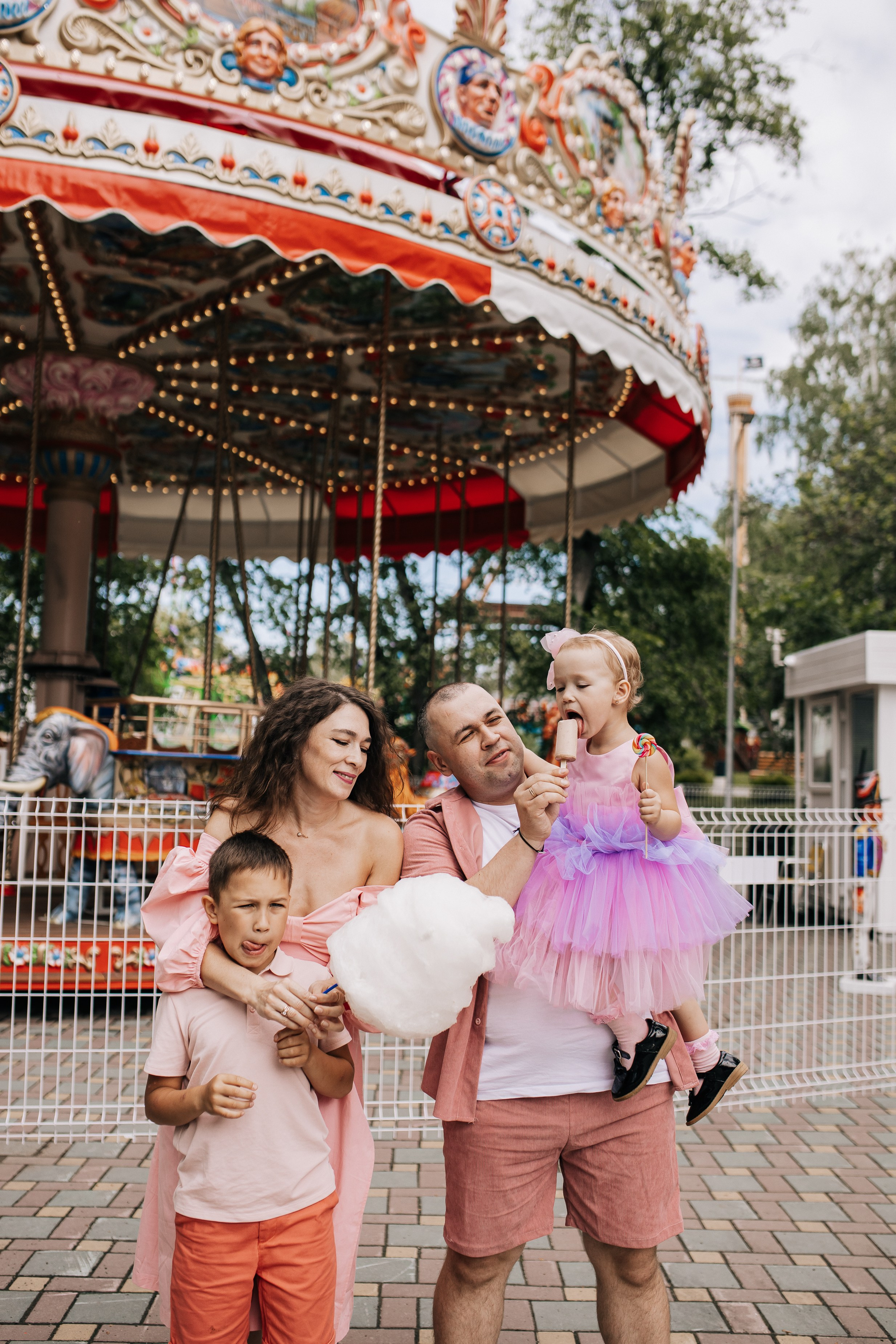 Никита, Светлана, Данила и Есения. Семейный фотограф Трусова Евгения в Екатеринбурге