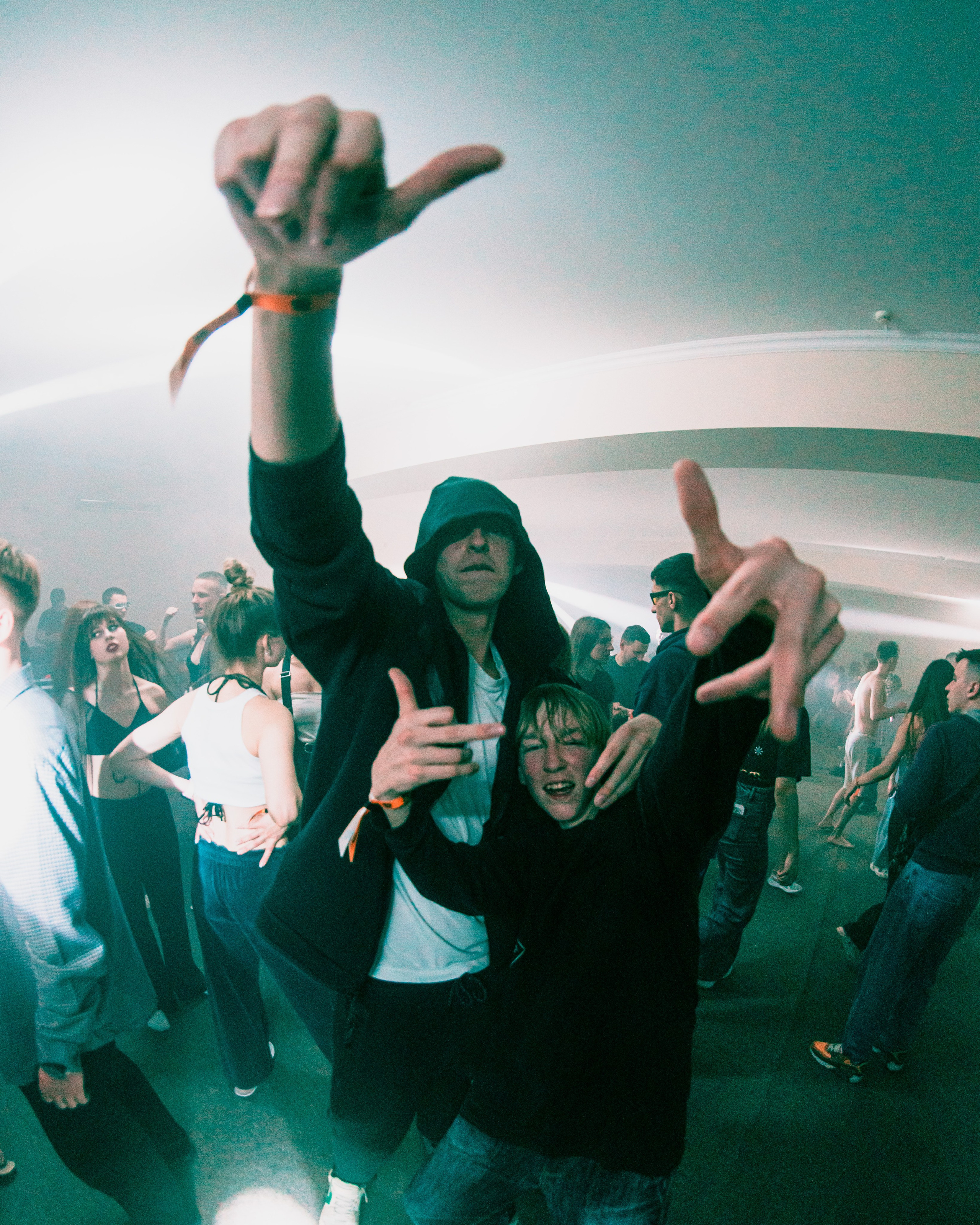 ZHARA TOUR DOMBAY | 2025 | PART1. ZHARA CREW