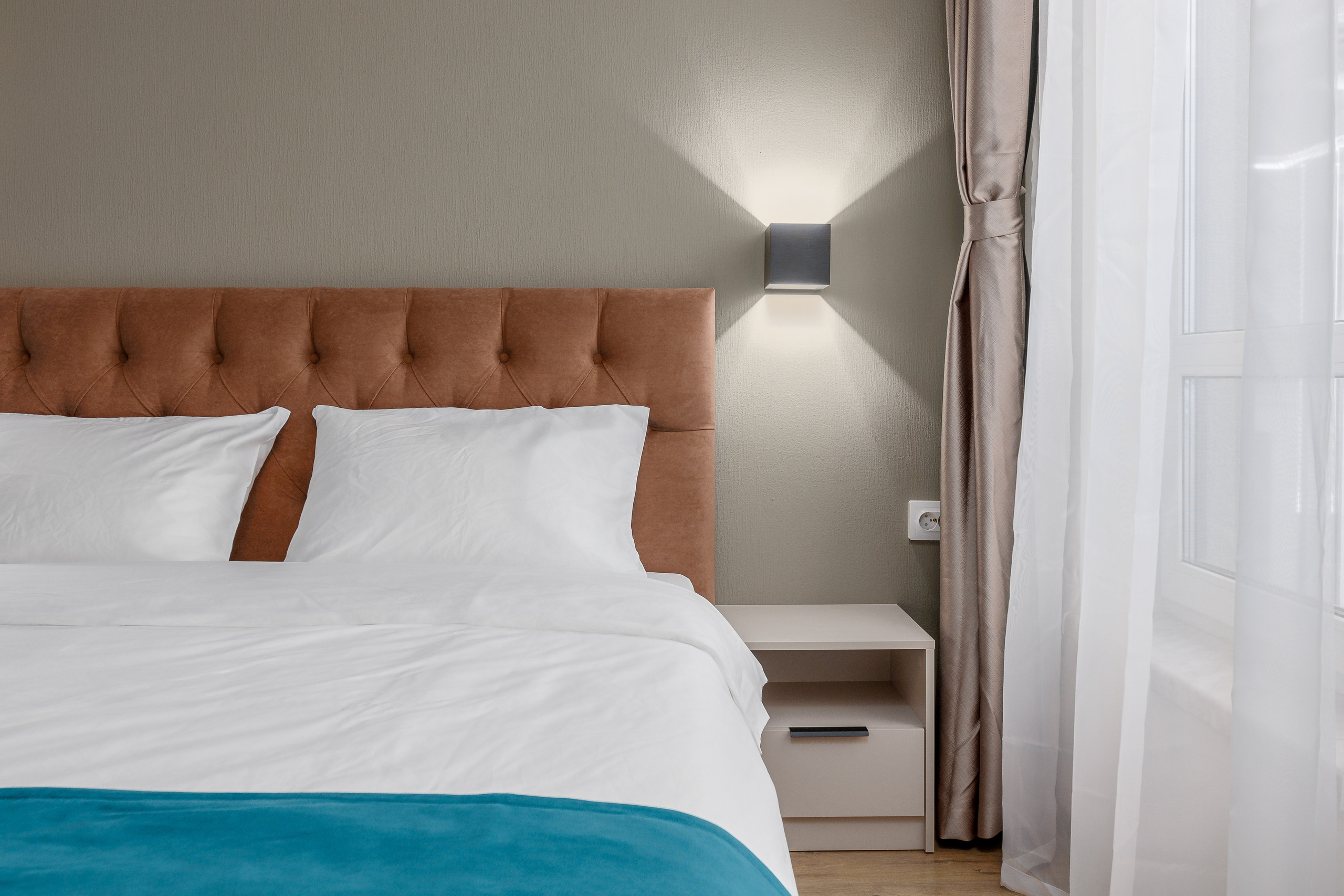 Студия, Варфоломеевская ул.