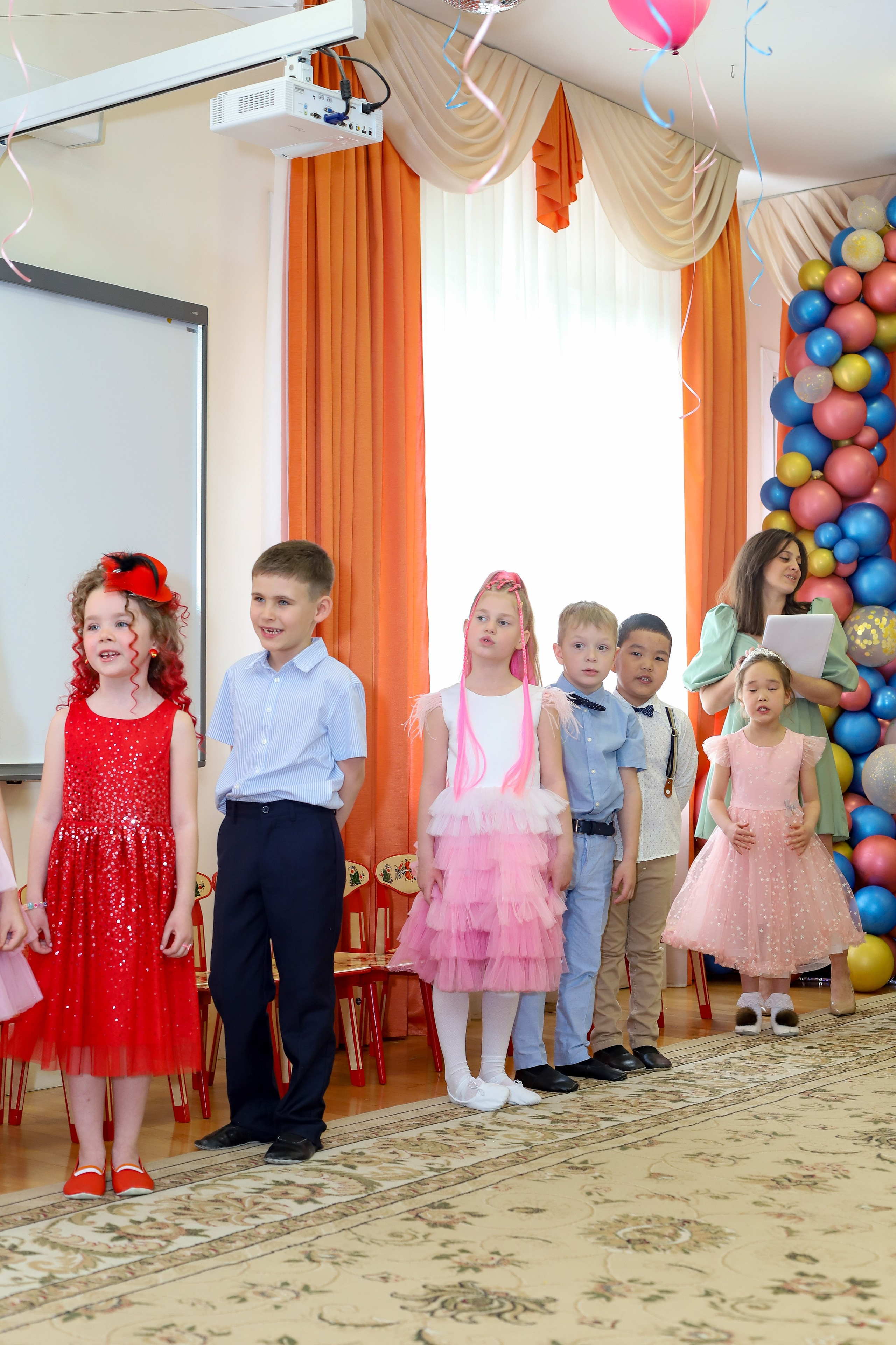 Съёмки праздников и выпускных в детских садиках и школах. Семейный и детский фотограф Эльвира Билибина