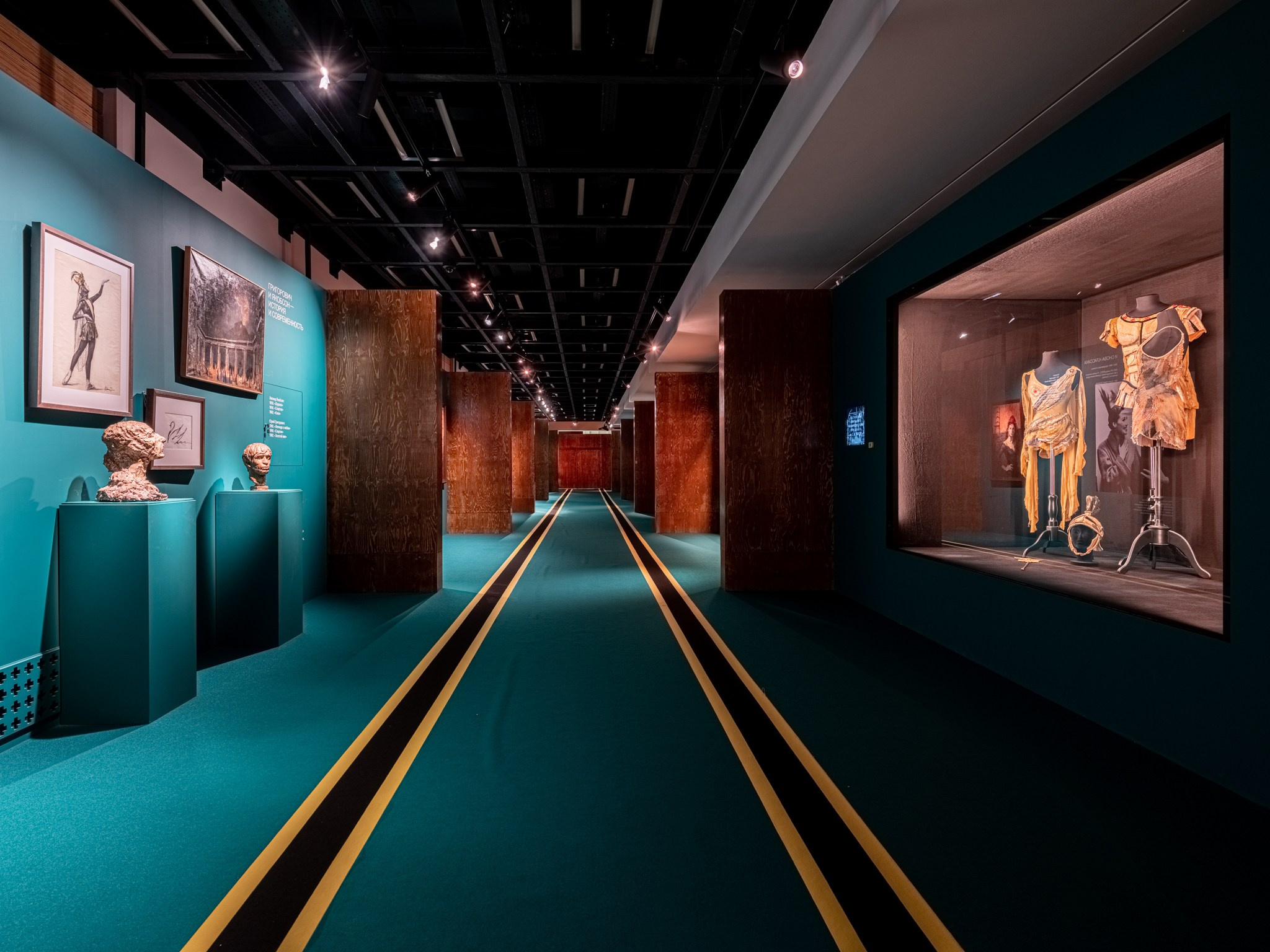 Выставка «Первая позиция. Русский балет» Манеж (СПБ) Planet9 РОСИЗО 2023. Фотограф Василий Буланов