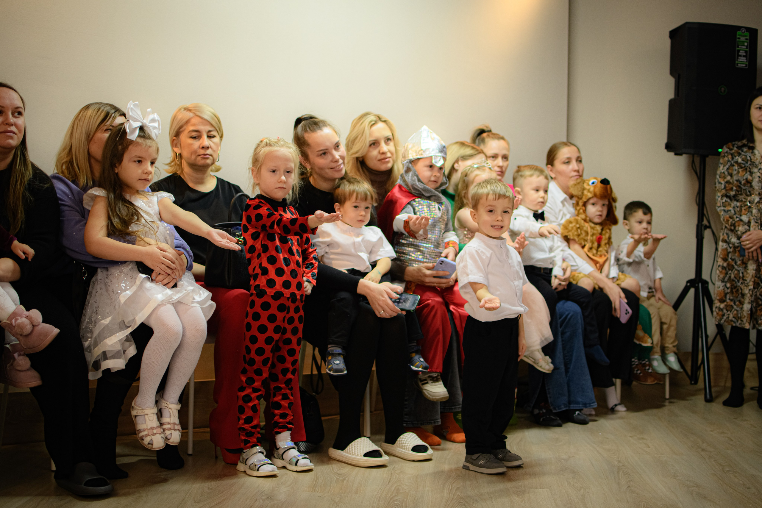 HAPPY NEW YEAR. Photokarish