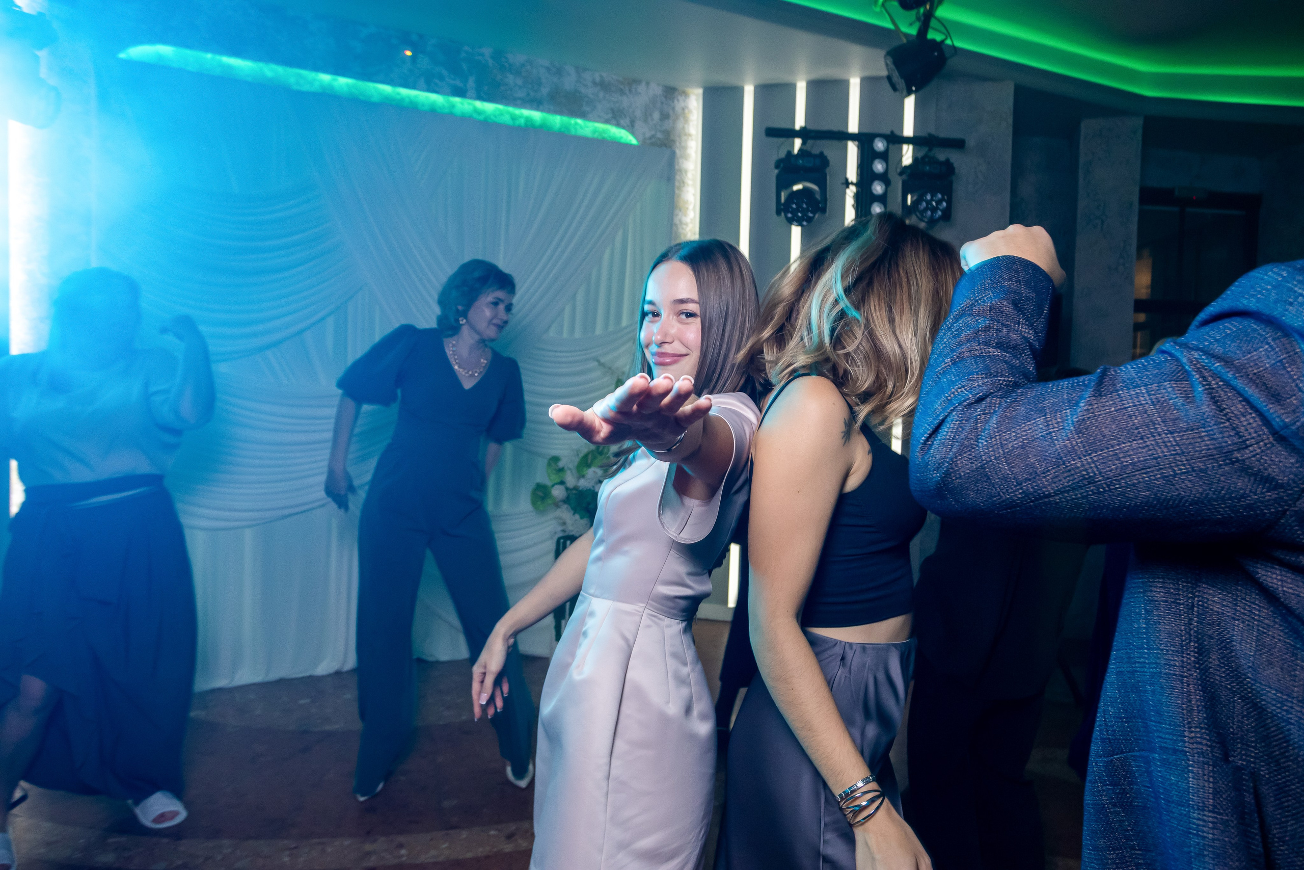 Банкет Максим & Елизавета. Репортажный фотограф Анапа