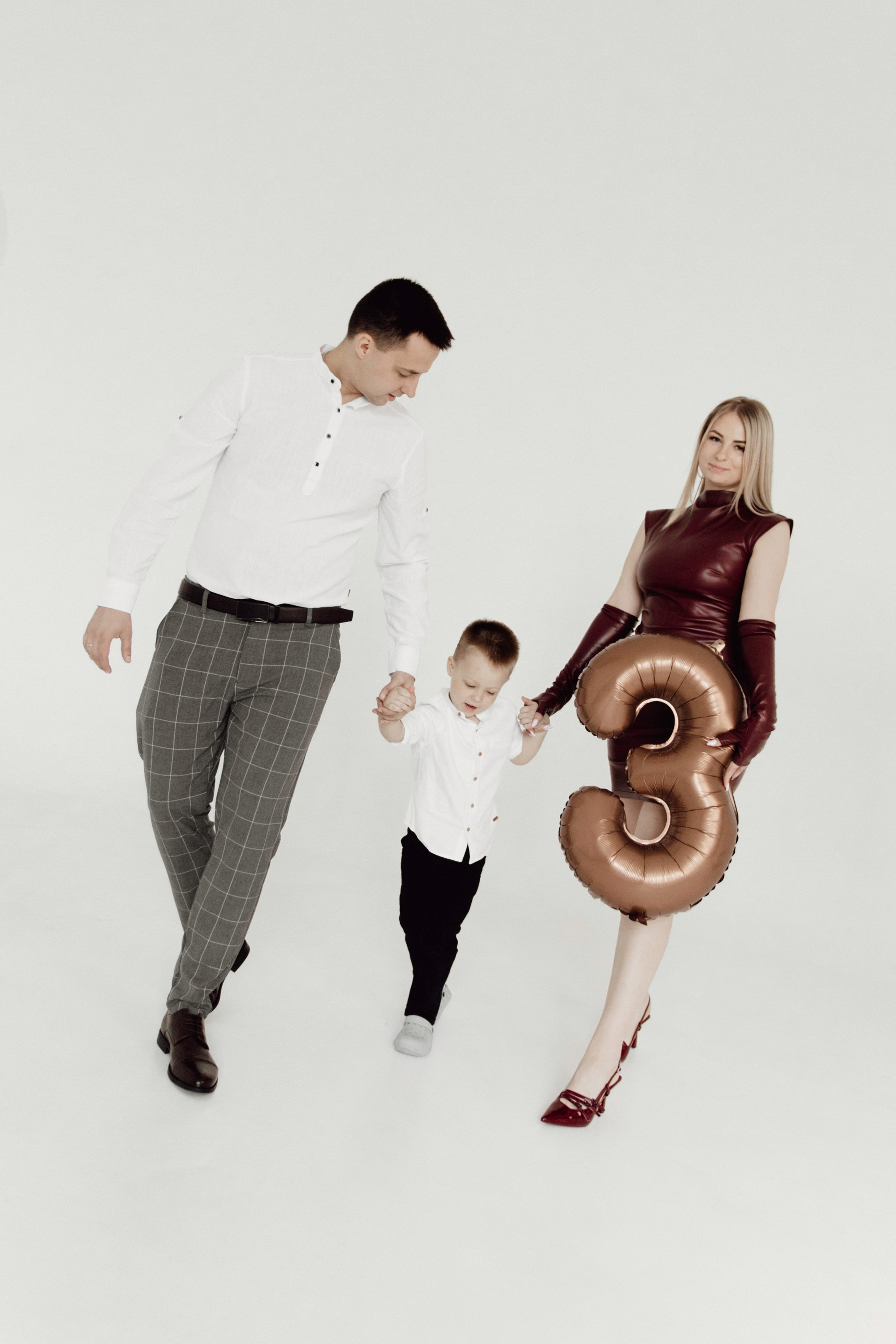 Семья Гладких Апрель 2025. Фотограф в Кирове и Кирово-Чепецке Валерия Шиляева