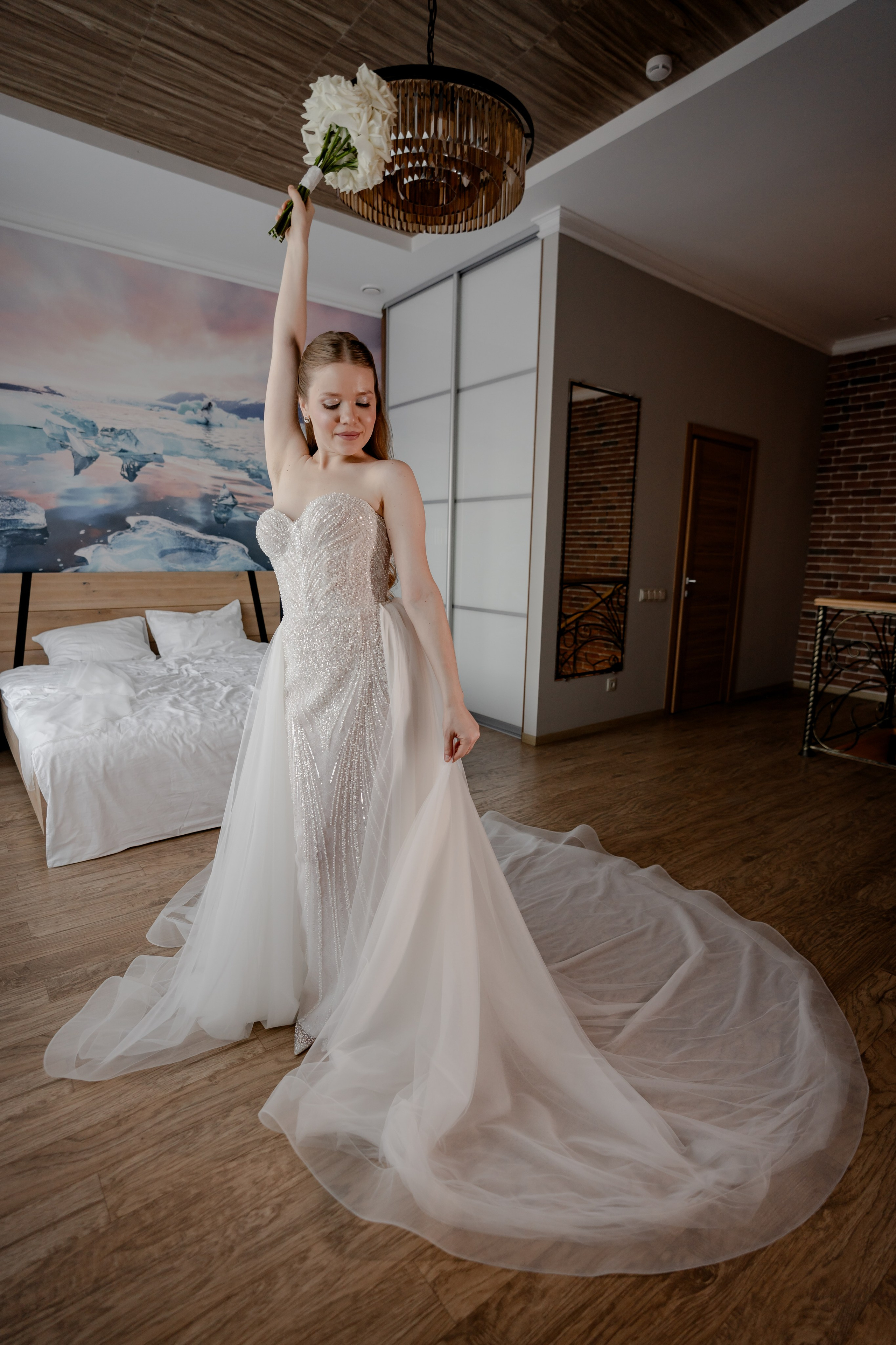 СВАДЕБНАЯ СЬЕМКА СБОРОВ В ОТЕЛЕ И ВЫЕЗД НА ЦЕРЕМОНИЮ (СНЯТО В СИБИРЕ В НИЖНЕВАРТОВСКЕ)М. Профессиональный фотограф, Санкт-Петербург — Виктория Богомолова