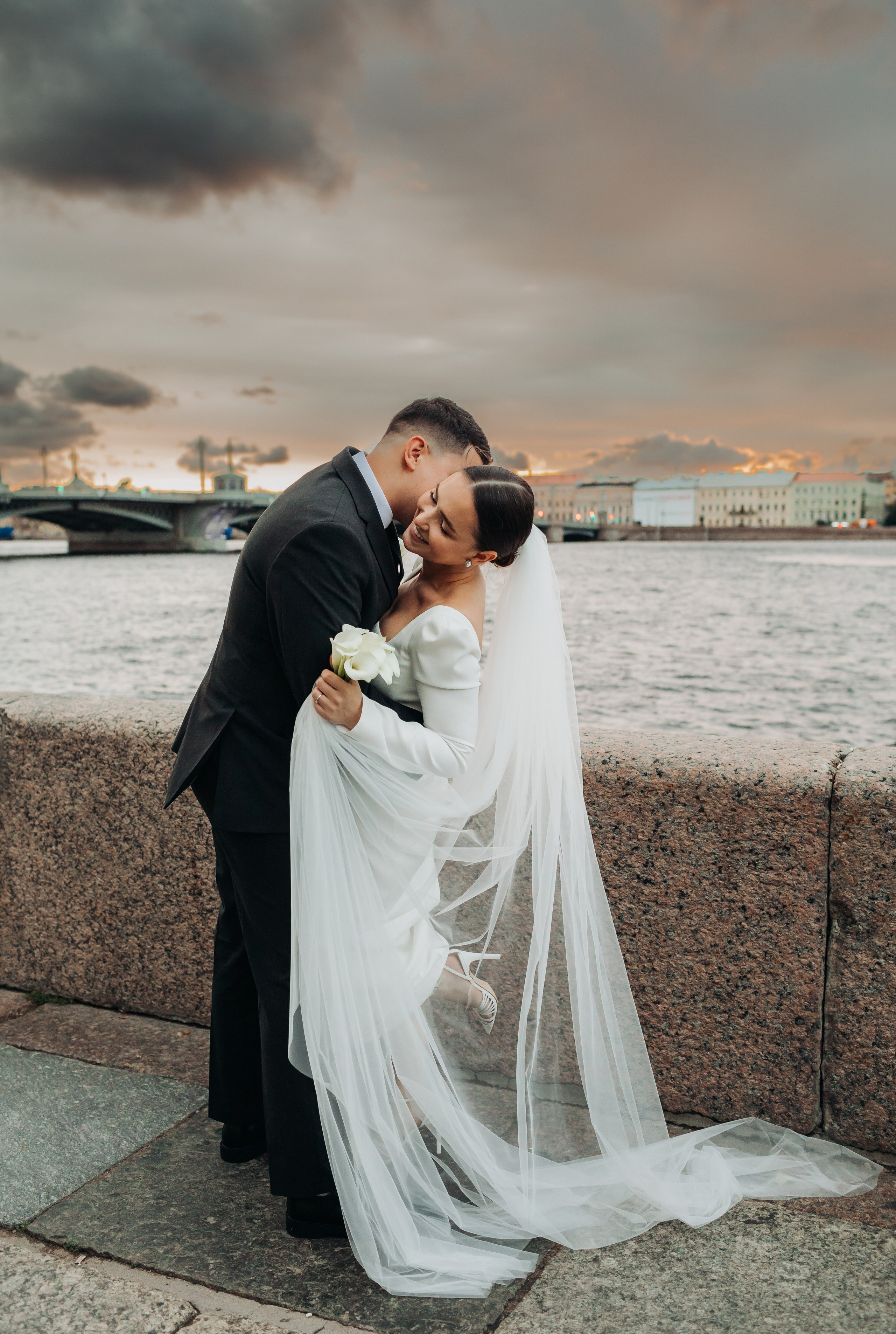 Unique wedding photography service based in New Zealand, capturing your special moments with a fresh, creative eye