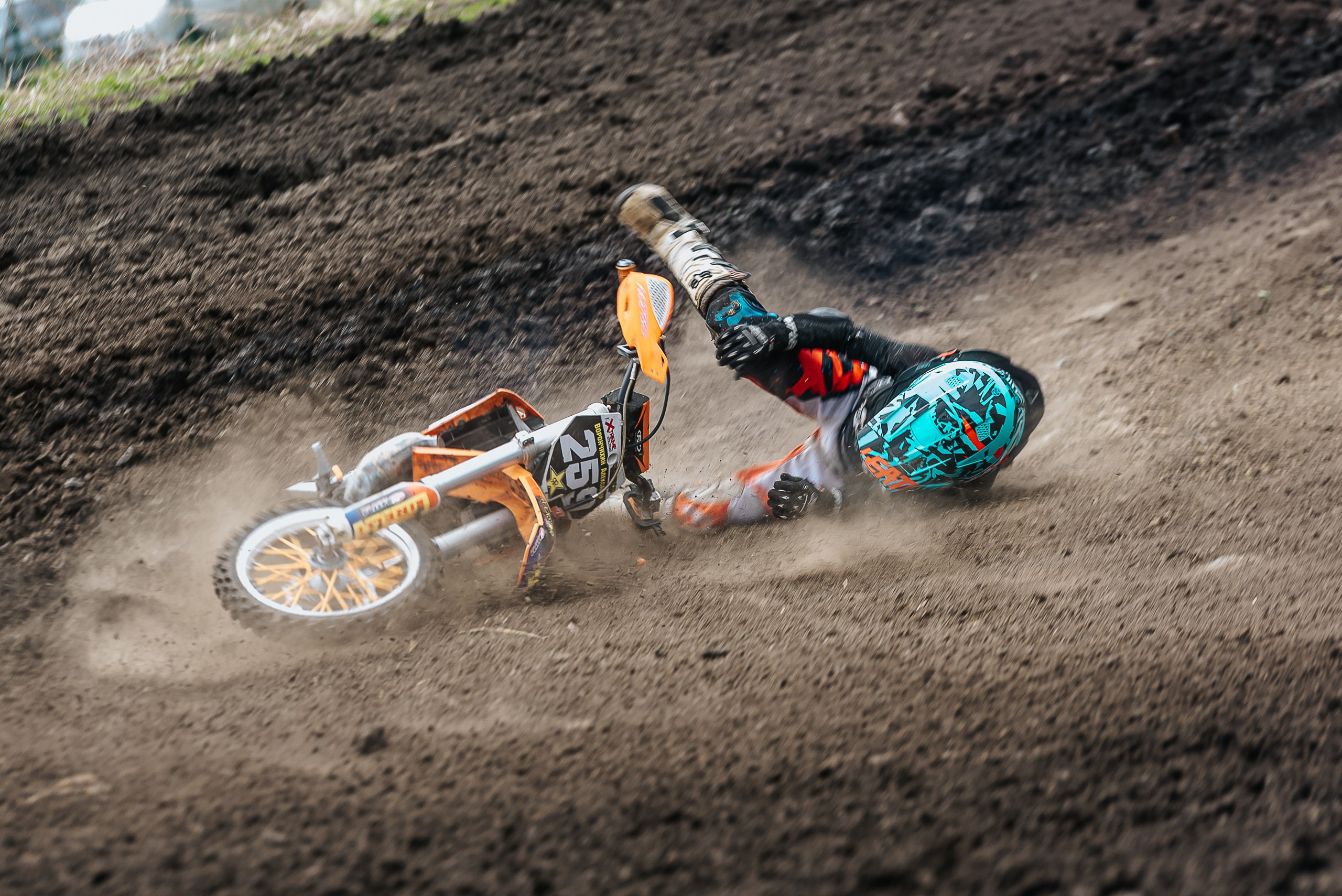 10.05.2024 — Чемпионат Кузбасса по мотокроссу. Репортажный фотограф в Кемерово