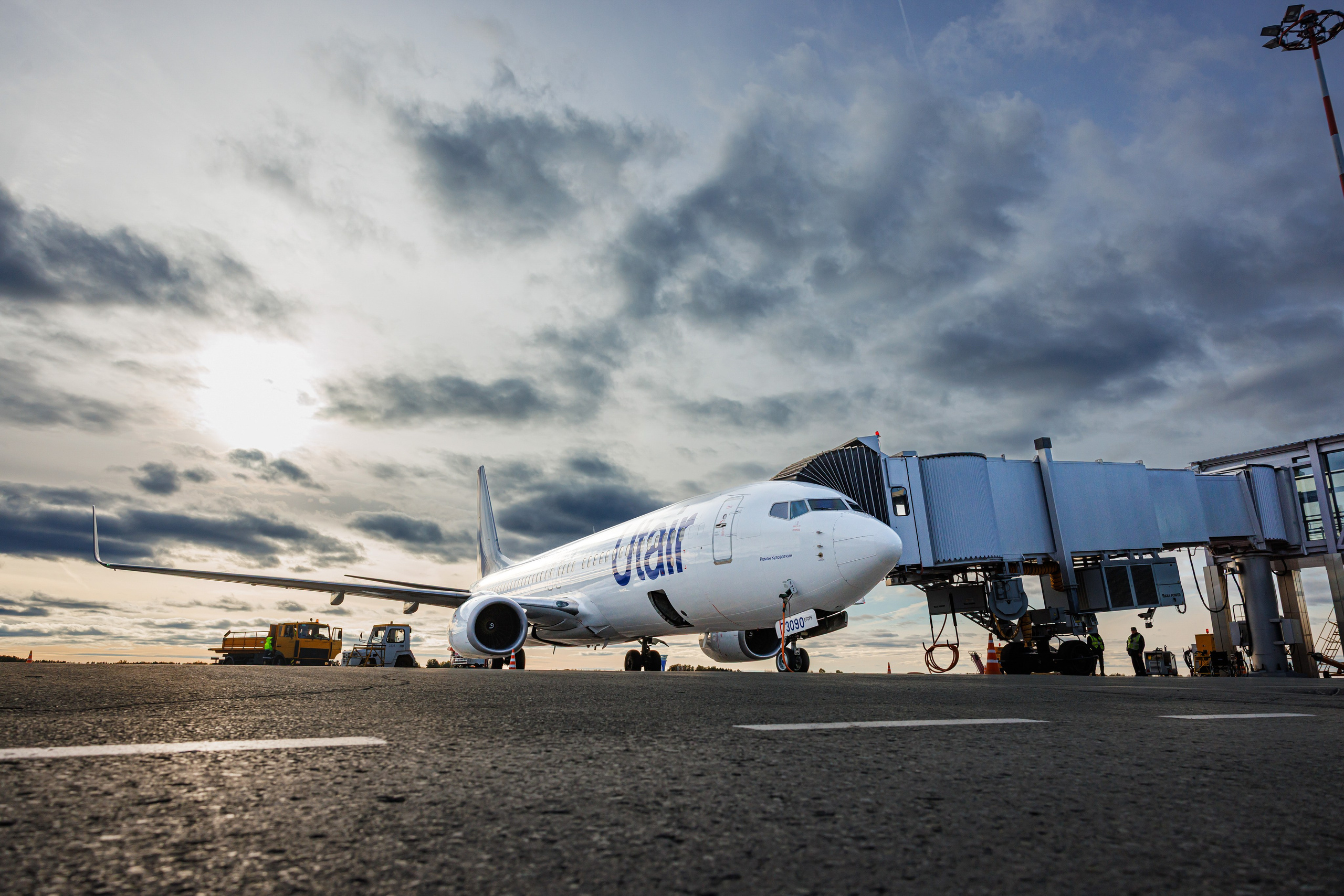 Споттинг аэропорт Рощино. Главная