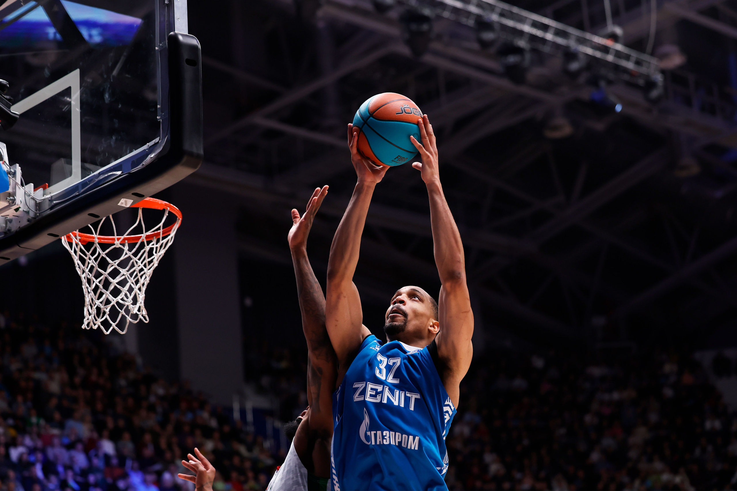 БК Зенит — БК Уникс 13.02.2025. Спортивный и репортажный фотограф Антон Тереханов