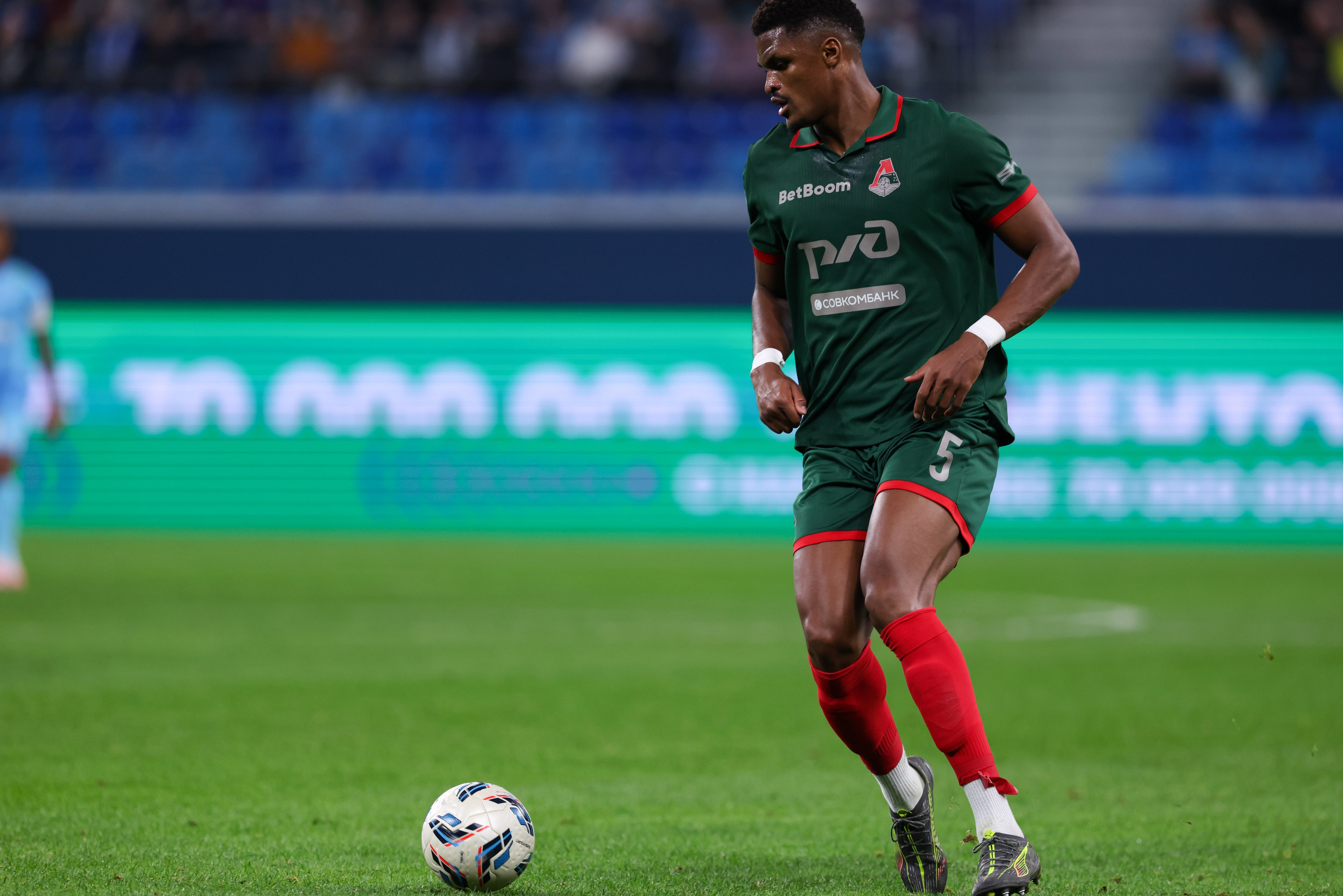 ФК «Зенит» — ФК «Локомотив» 14 тур РПЛ 01.11.2025. Спортивный и репортажный фотограф Антон Тереханов