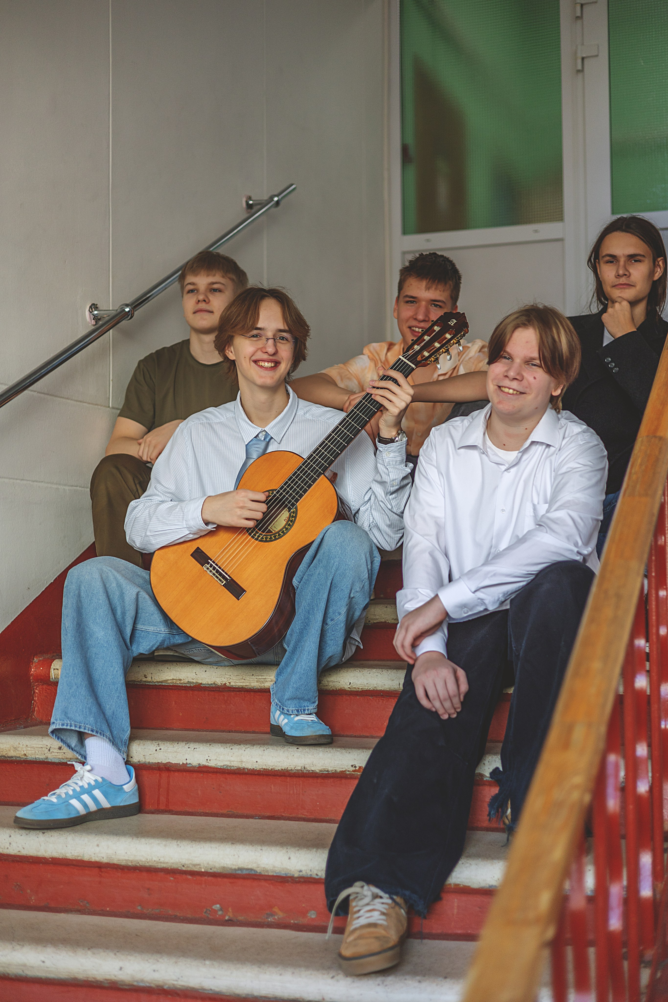 Фотосессия в школе для 9-11 классов