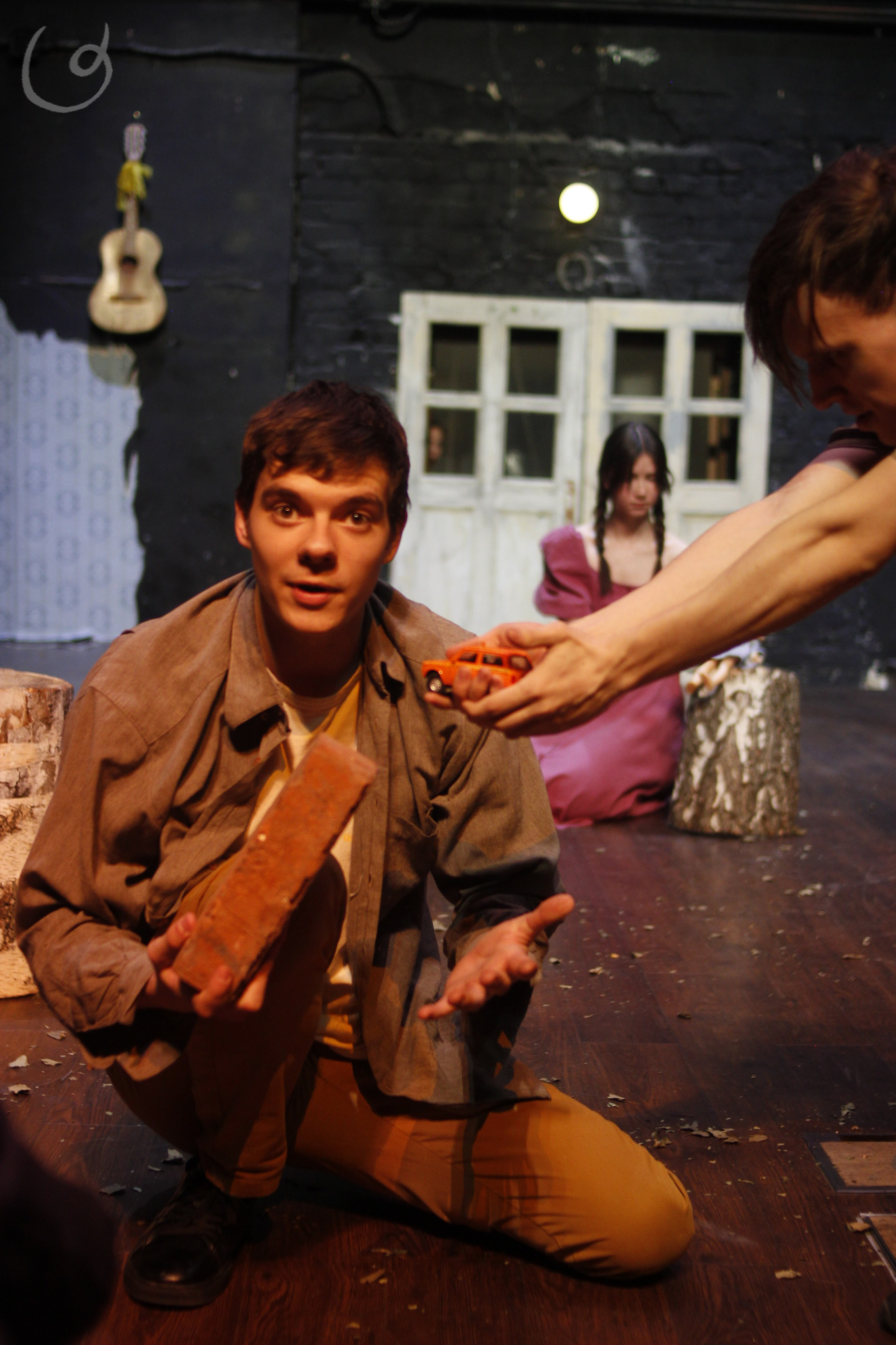 Премьера спектакля театра 5БУКВ. Фотокрыжовник. Снимаем, дружим, путешествуем