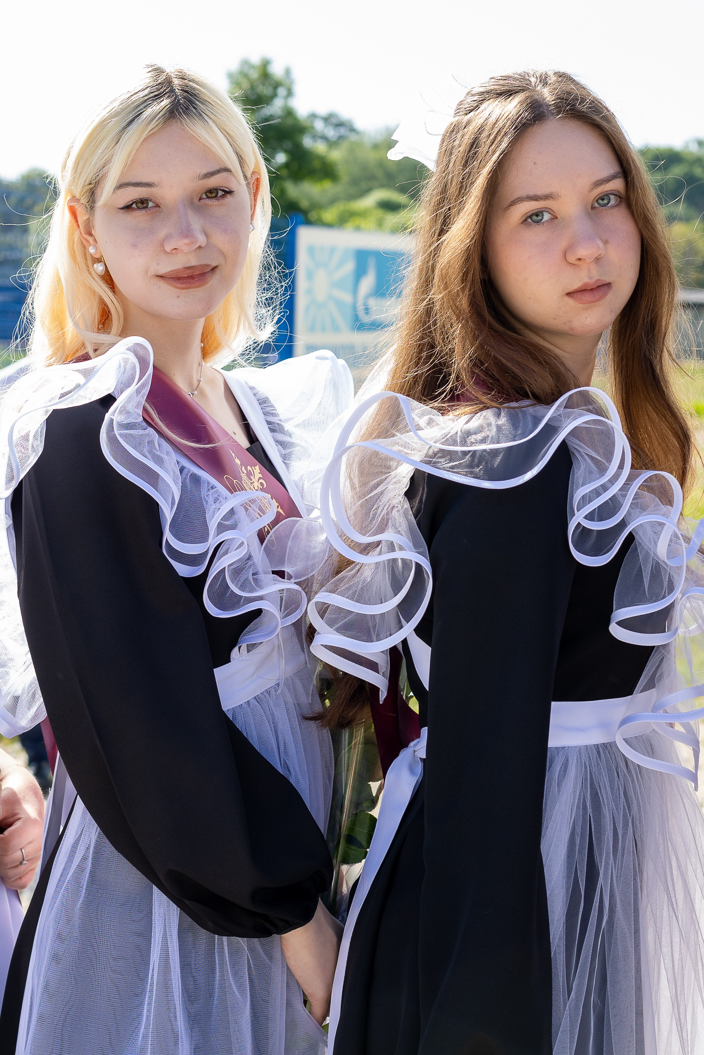 Последний звонок. Выпускные альбомы Майкоп, Краснодар Елена Золотарева