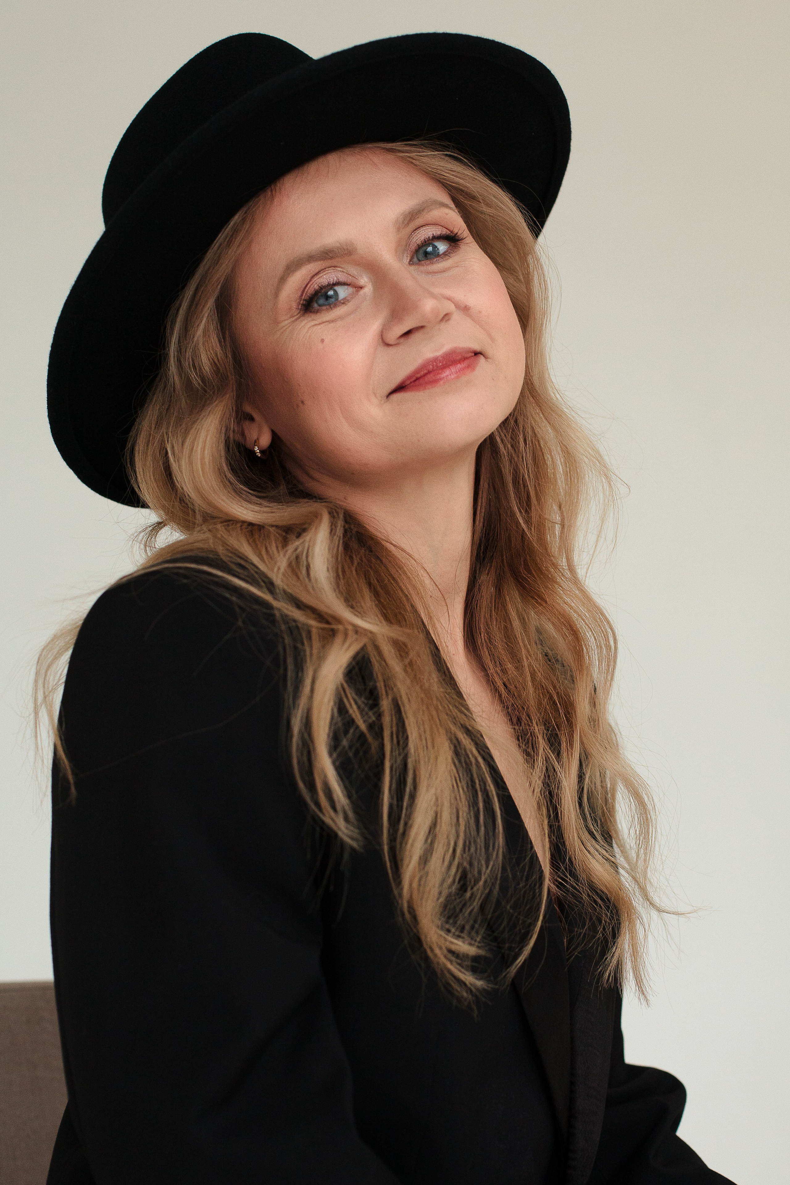 Юлия. Katya Tyulyandina