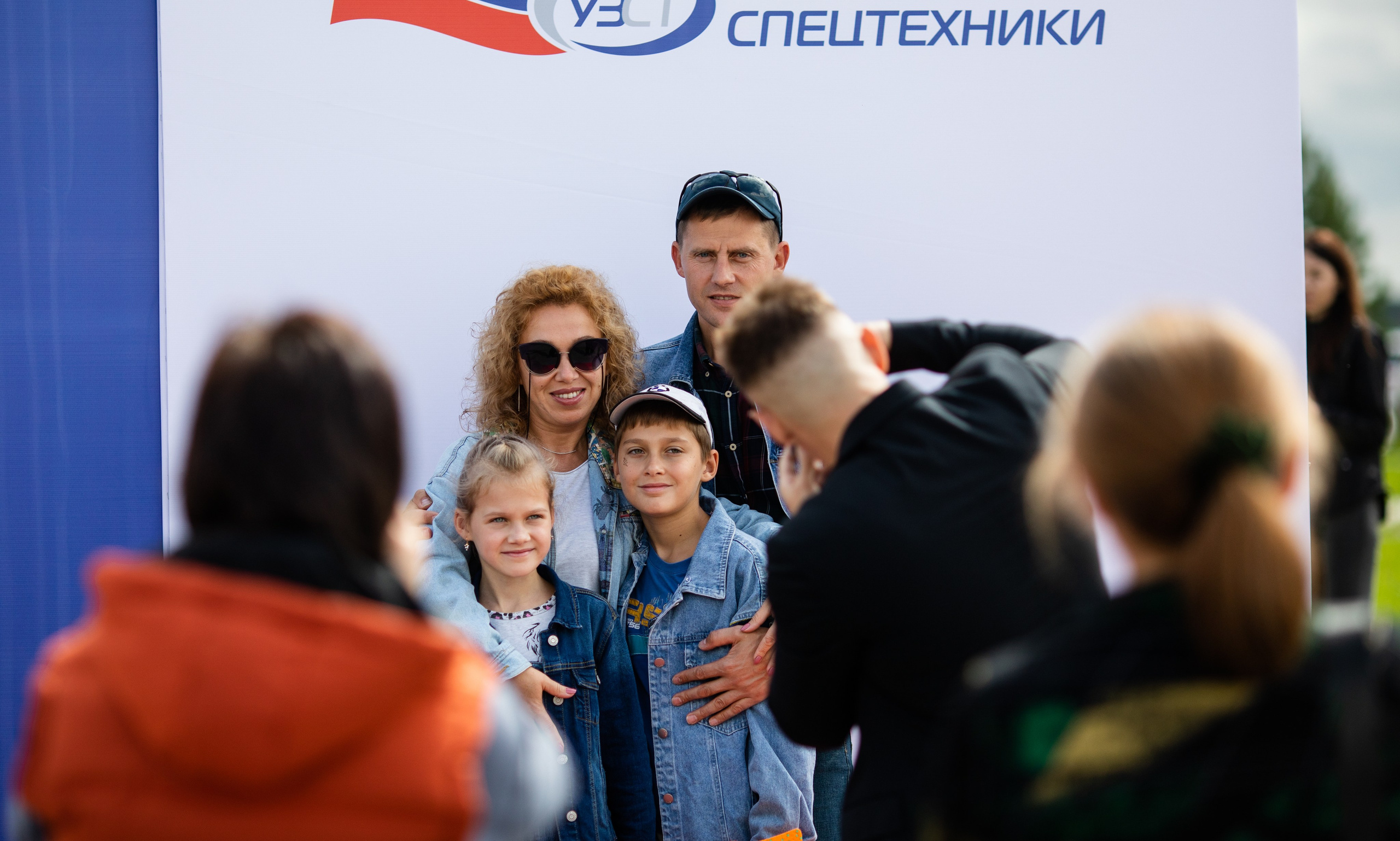 УЗСТ- Корпоративный тимбилдинг на аэродроме. Репортажный и свадебный фотограф в Челябинске Елисеев Павел