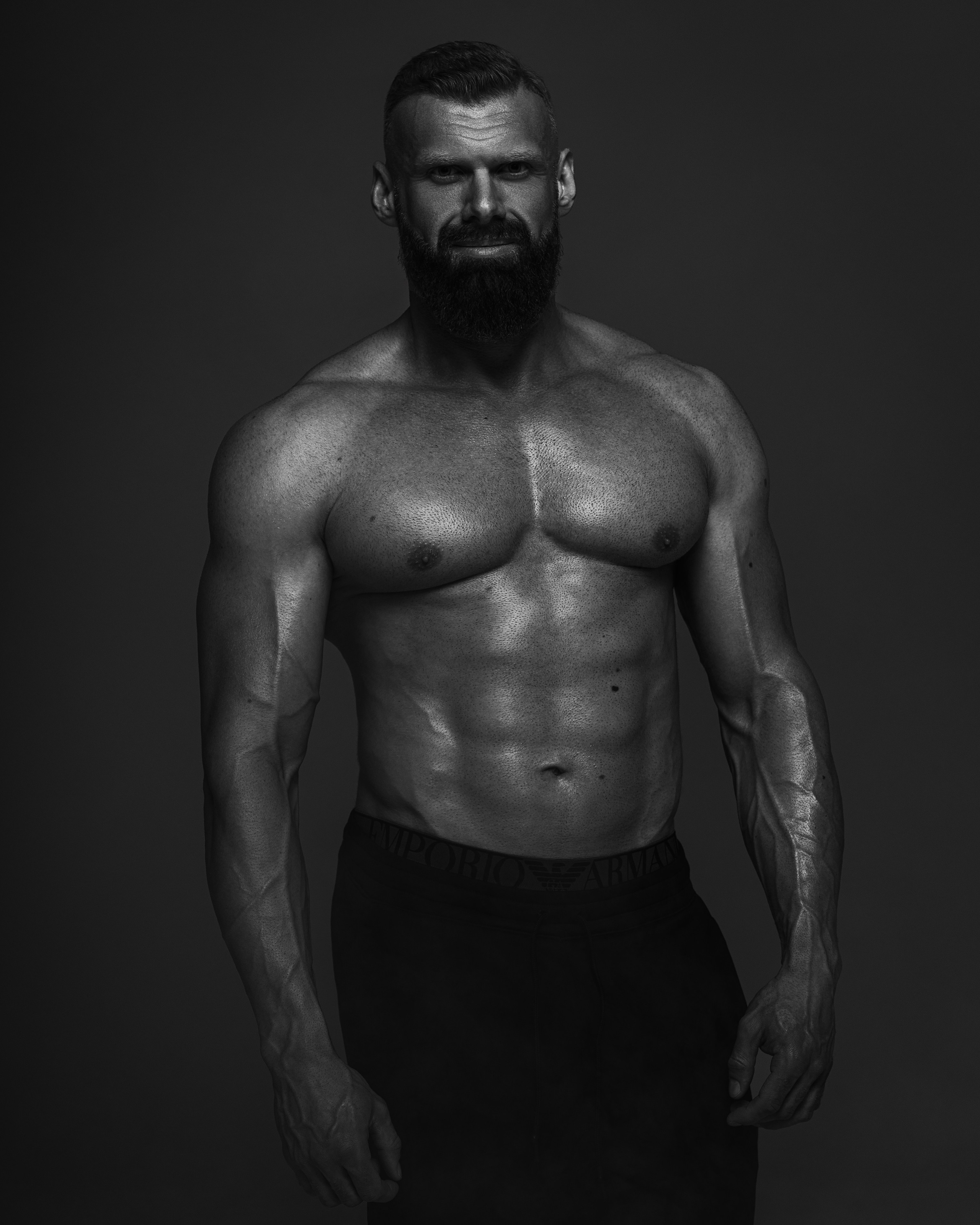 Никита. Иван Зайцев (IZIART) — создание культурного кода через фото и видео