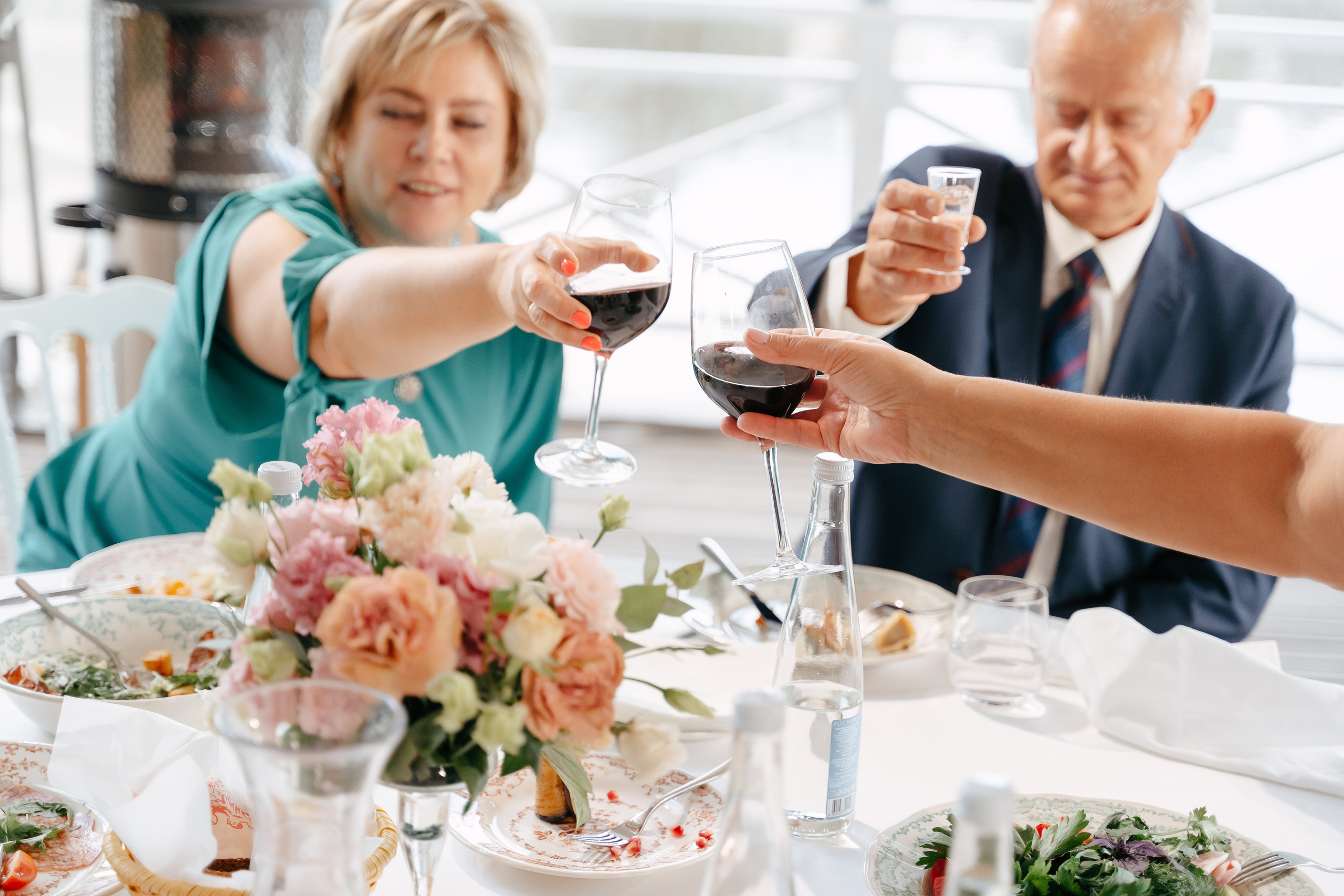 Свадебная фотосессия в Санкт-Петербурге осенью. Семейный и свадебный фотограф в Санкт-Петербурге и Москве