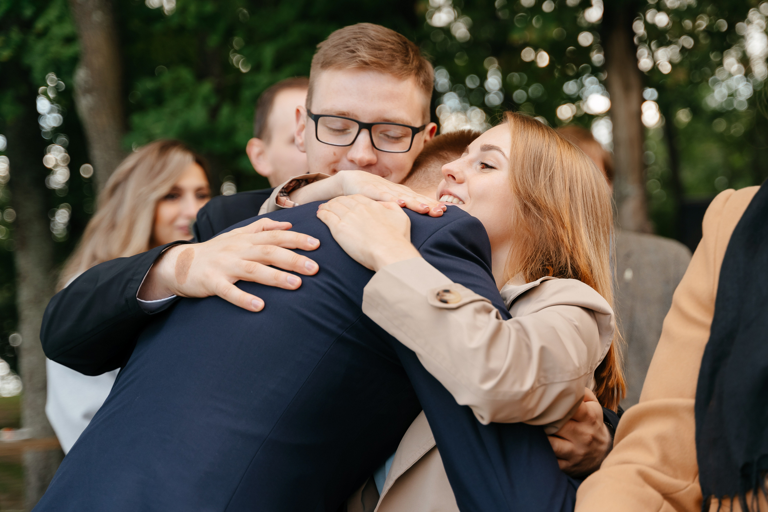 Свадебная фотосессия в Санкт-Петербурге осенью. Семейный и свадебный фотограф в Санкт-Петербурге и Москве