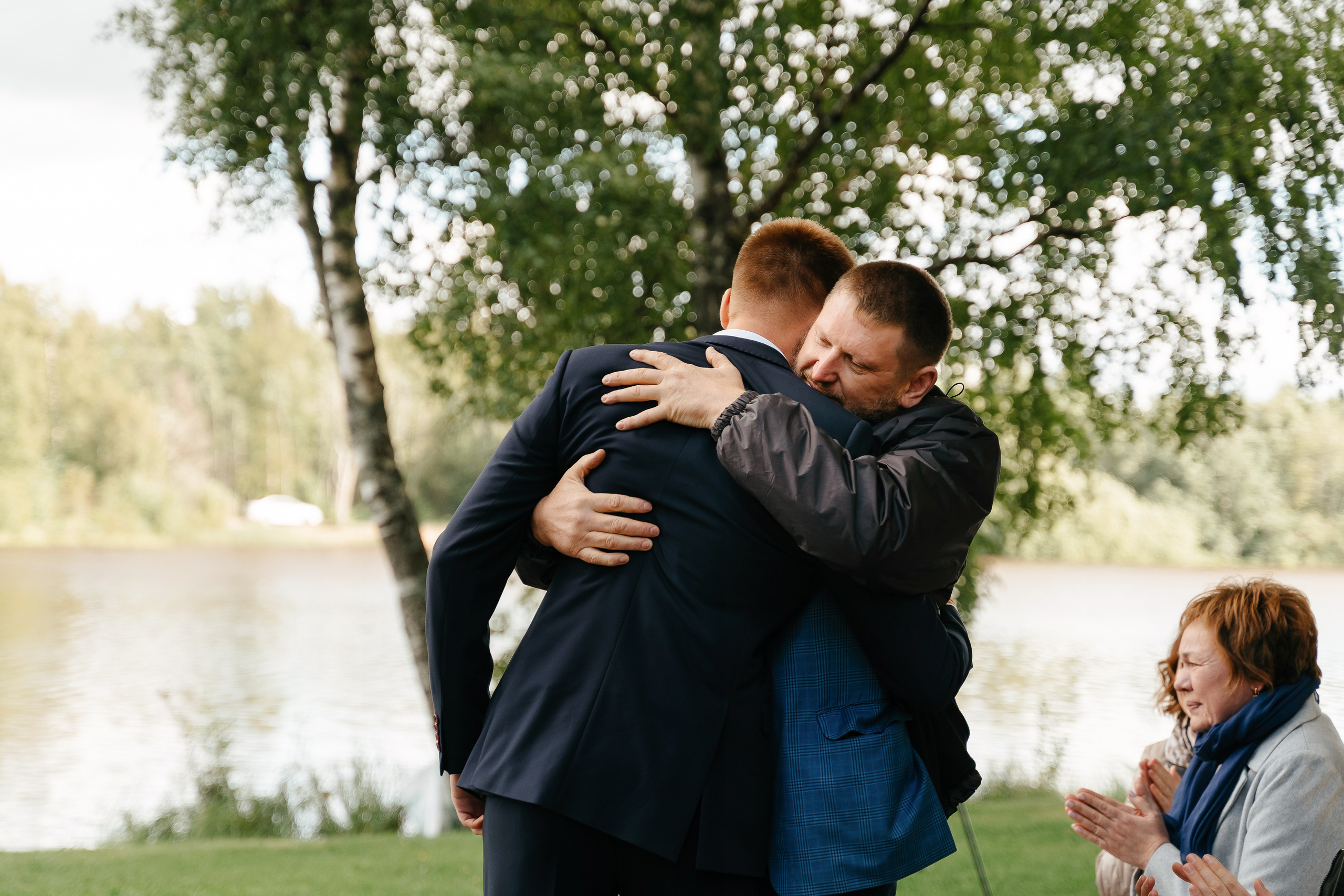 Свадебная фотосессия в Санкт-Петербурге осенью. Семейный и свадебный фотограф в Санкт-Петербурге и Москве