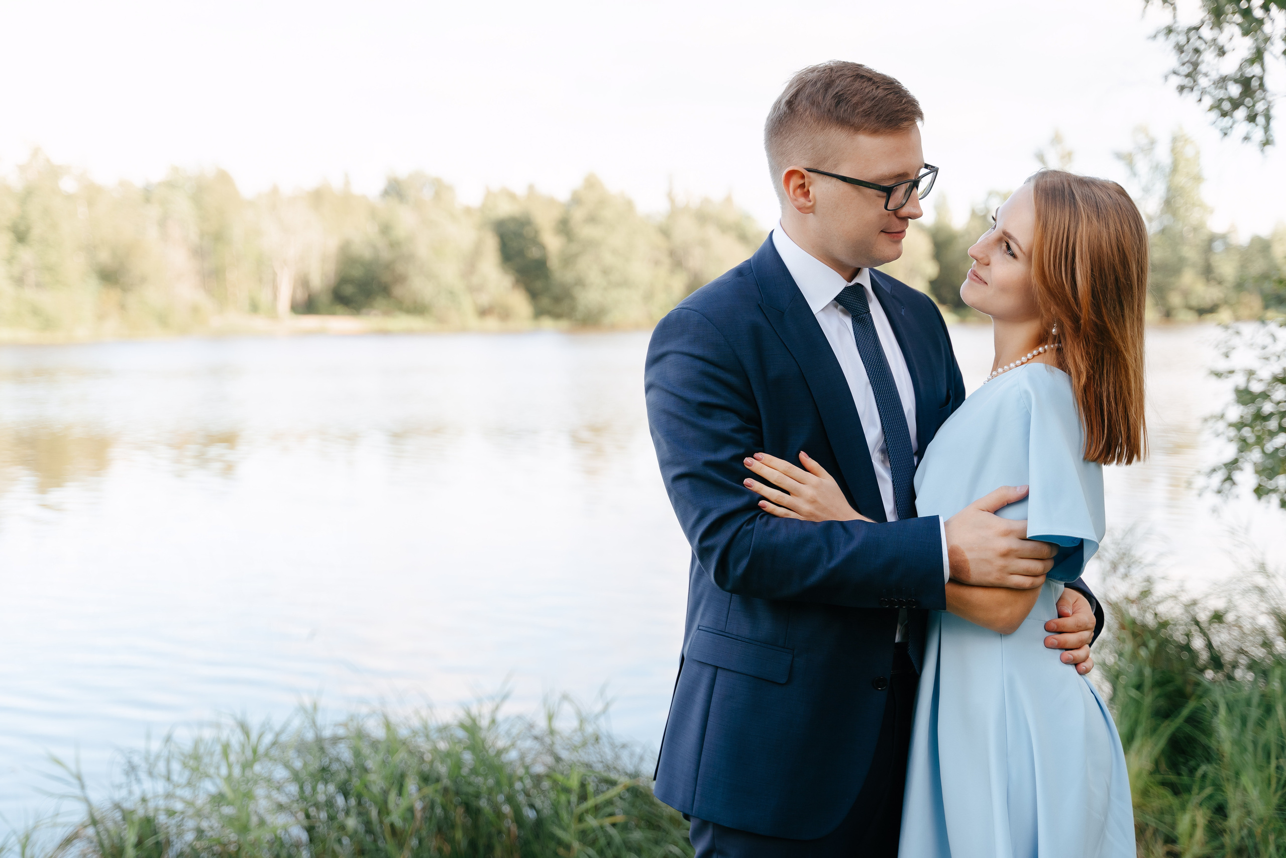 Свадебная фотосессия в Санкт-Петербурге осенью. Семейный и свадебный фотограф в Санкт-Петербурге и Москве