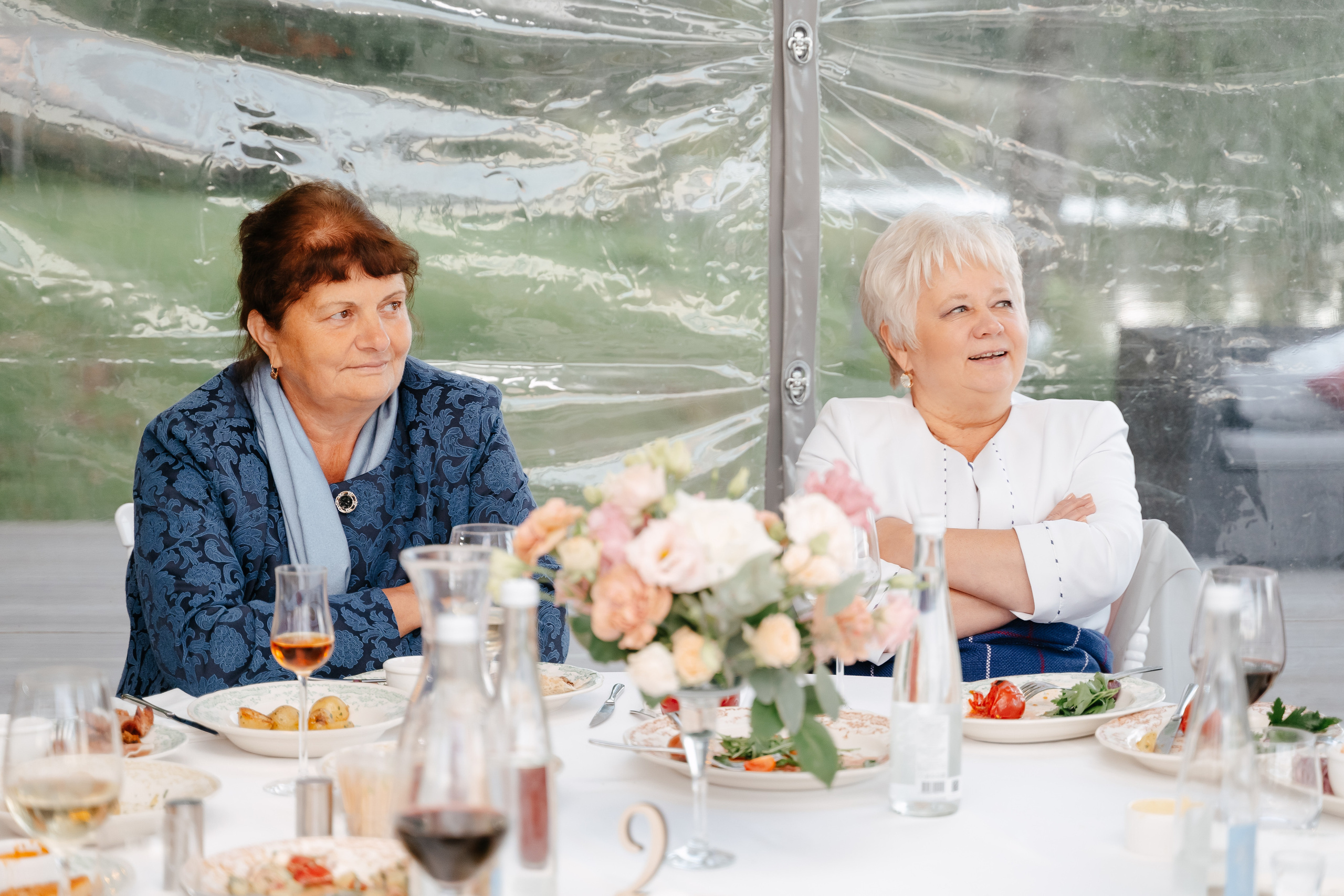 Свадебная фотосессия в Санкт-Петербурге осенью. Семейный и свадебный фотограф в Санкт-Петербурге и Москве