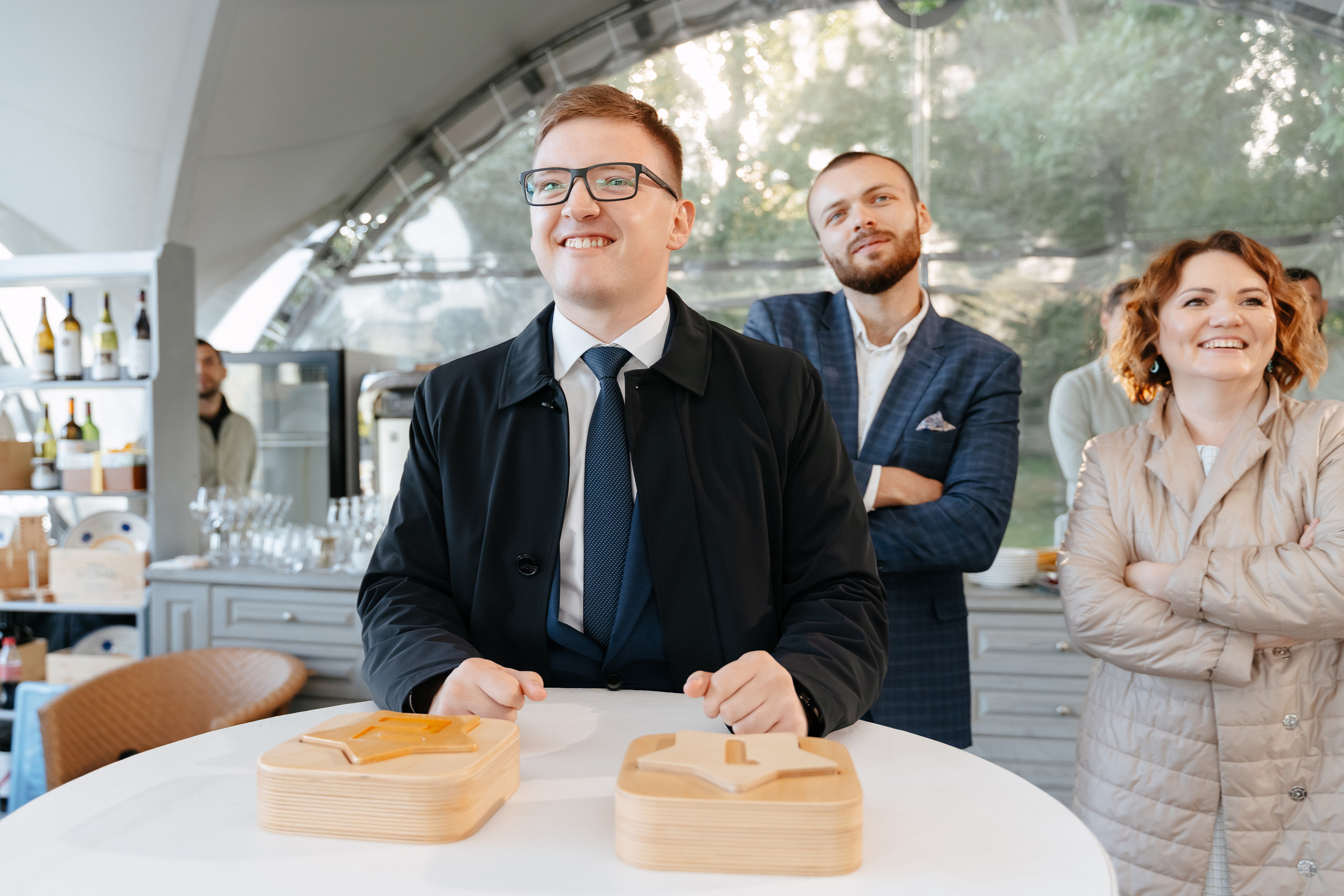 Свадебная фотосессия в Санкт-Петербурге осенью. Семейный и свадебный фотограф в Санкт-Петербурге и Москве