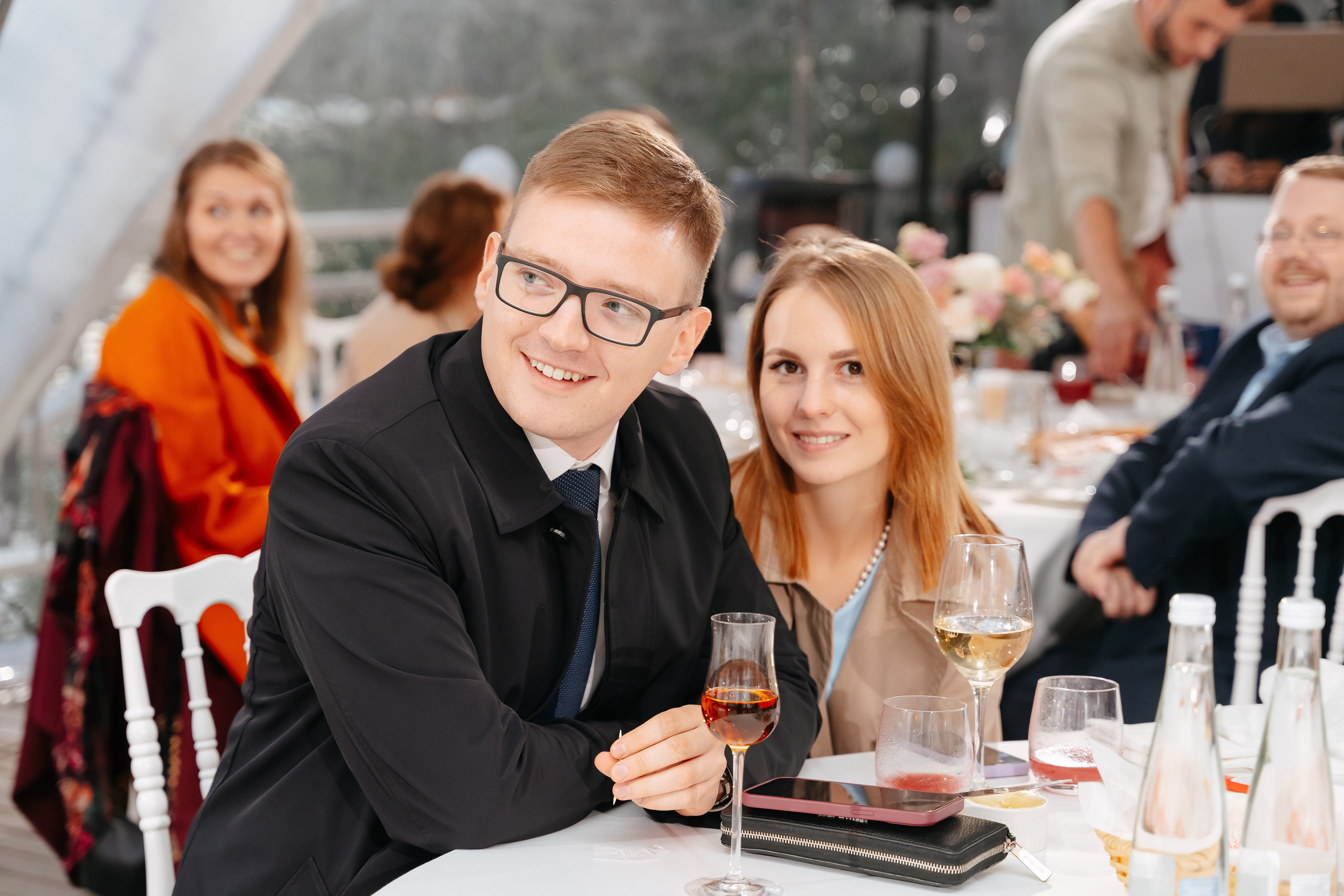 Свадебная фотосессия в Санкт-Петербурге осенью. Семейный и свадебный фотограф в Санкт-Петербурге и Москве