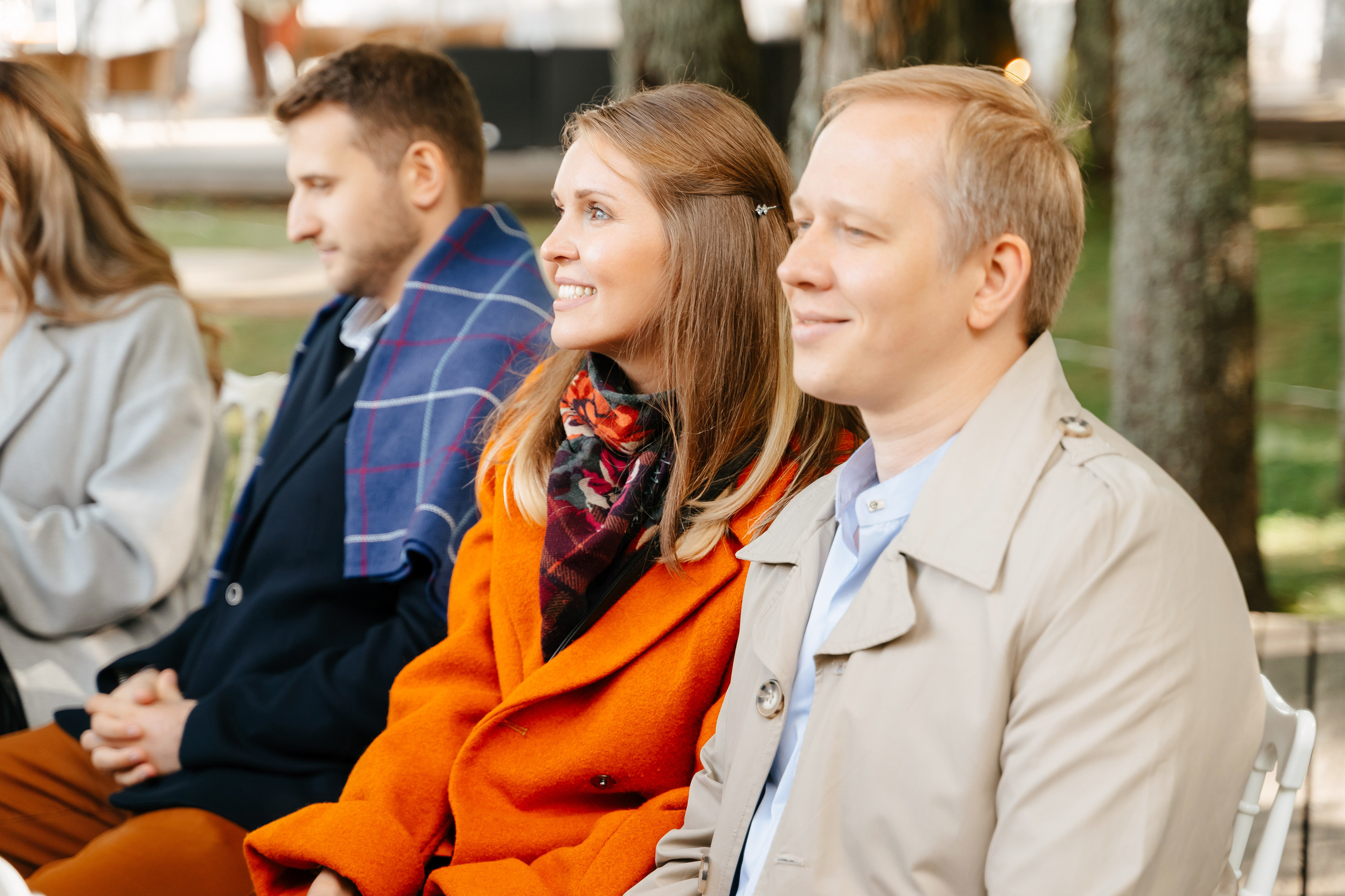 Свадебная фотосессия в Санкт-Петербурге осенью. Семейный и свадебный фотограф в Санкт-Петербурге и Москве