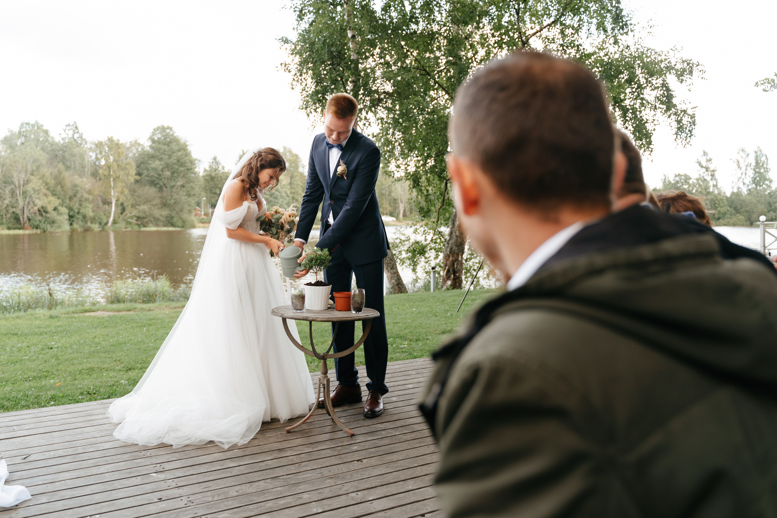 Свадебная фотосессия в Санкт-Петербурге осенью. Семейный и свадебный фотограф в Санкт-Петербурге и Москве