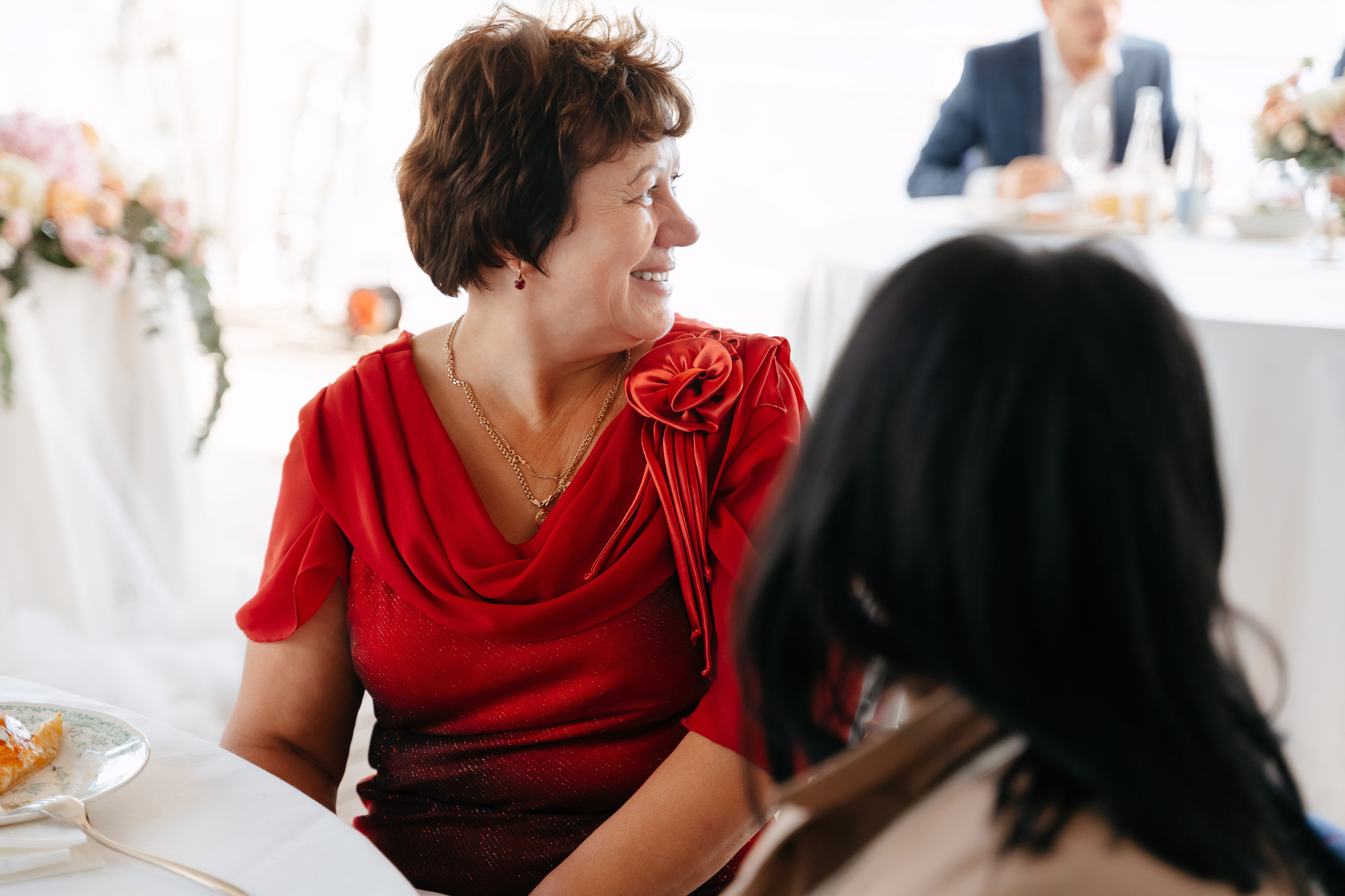 Свадебная фотосессия в Санкт-Петербурге осенью. Семейный и свадебный фотограф в Санкт-Петербурге и Москве