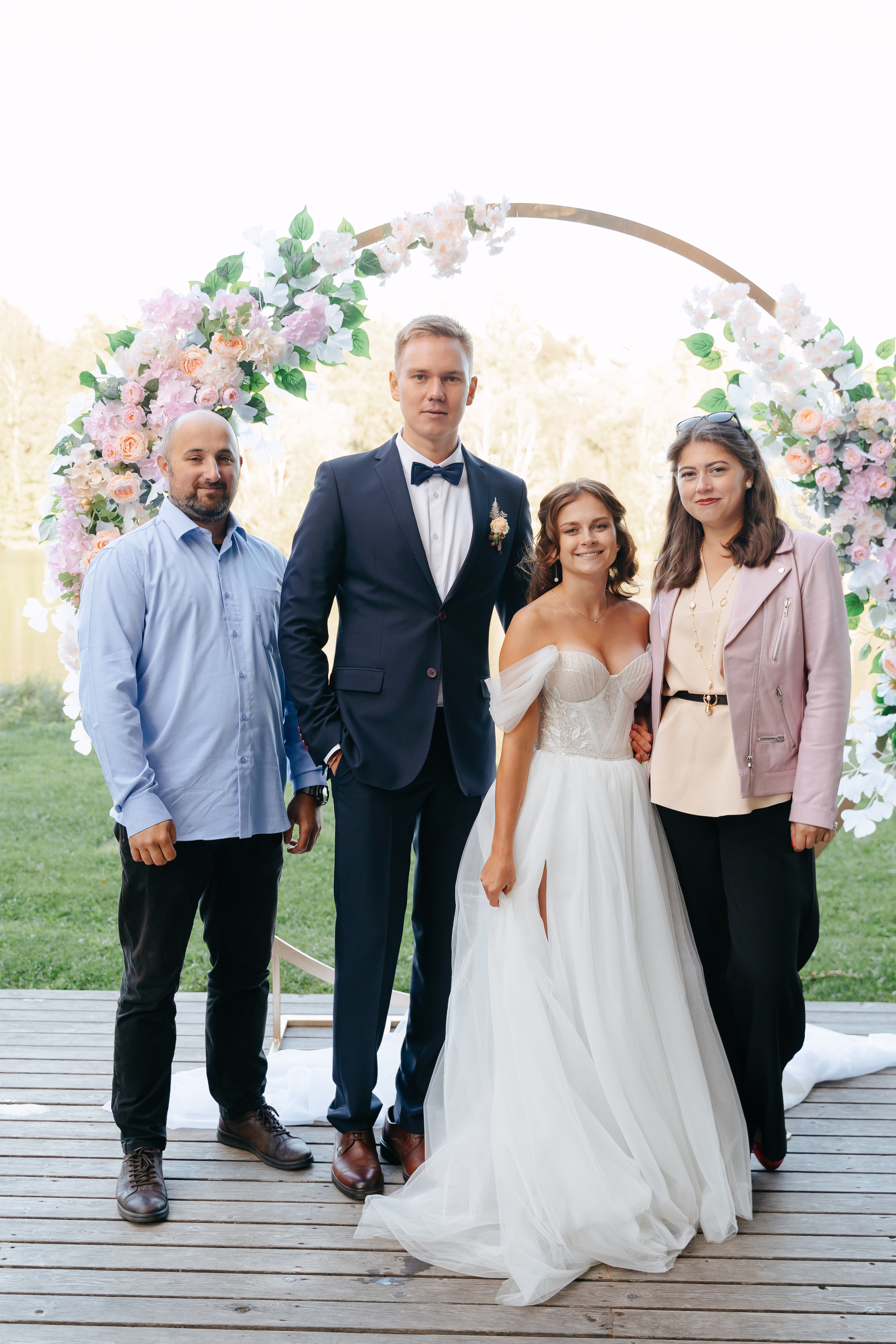 Свадебная фотосессия в Санкт-Петербурге осенью. Семейный и свадебный фотограф в Санкт-Петербурге и Москве