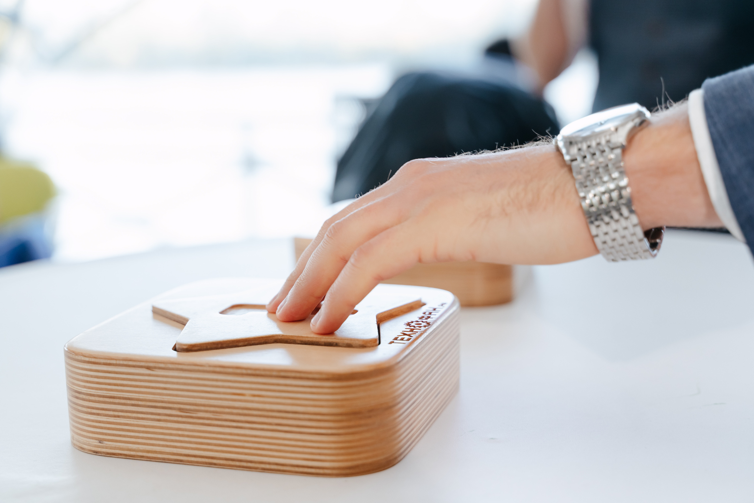 Свадебная фотосессия в Санкт-Петербурге осенью. Семейный и свадебный фотограф в Санкт-Петербурге и Москве