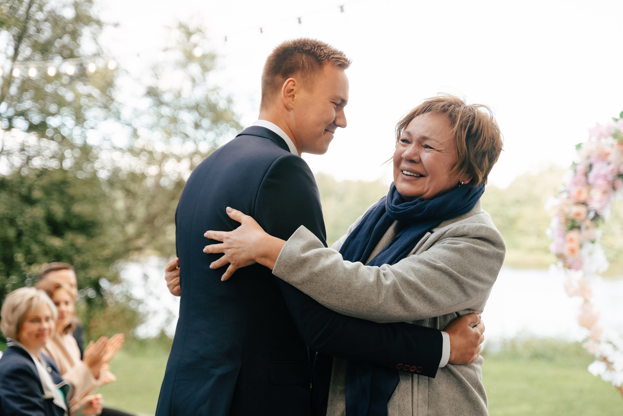 Свадебная фотосессия в Санкт-Петербурге осенью. Семейный и свадебный фотограф в Санкт-Петербурге и Москве
