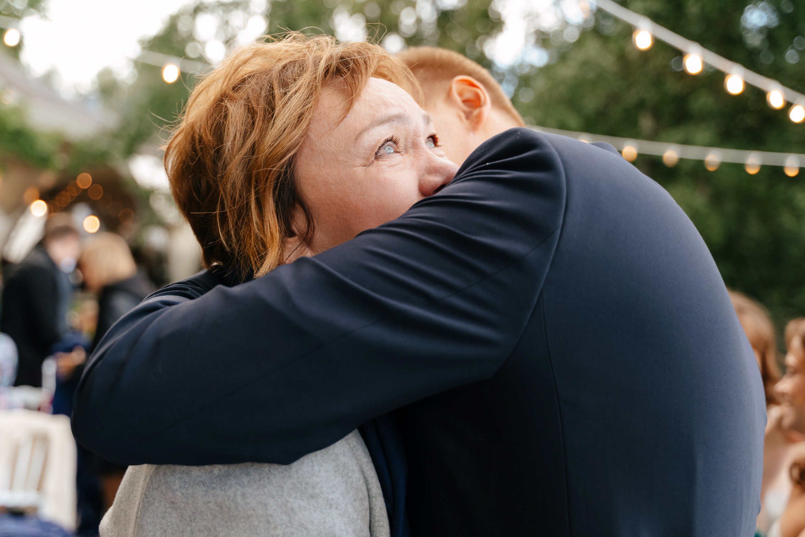 Свадебная фотосессия в Санкт-Петербурге осенью. Семейный и свадебный фотограф в Санкт-Петербурге и Москве