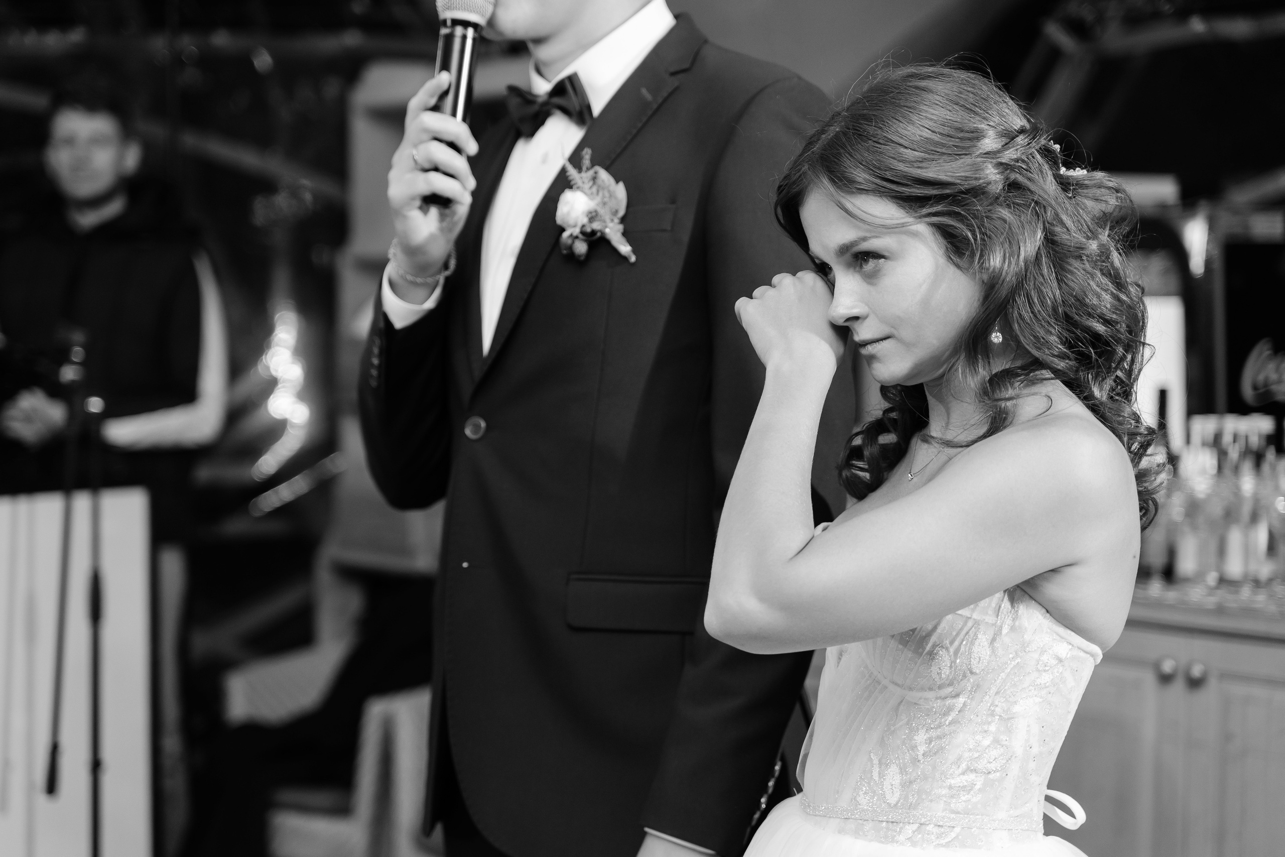 Свадебная фотосессия в Санкт-Петербурге осенью. Семейный и свадебный фотограф в Санкт-Петербурге и Москве