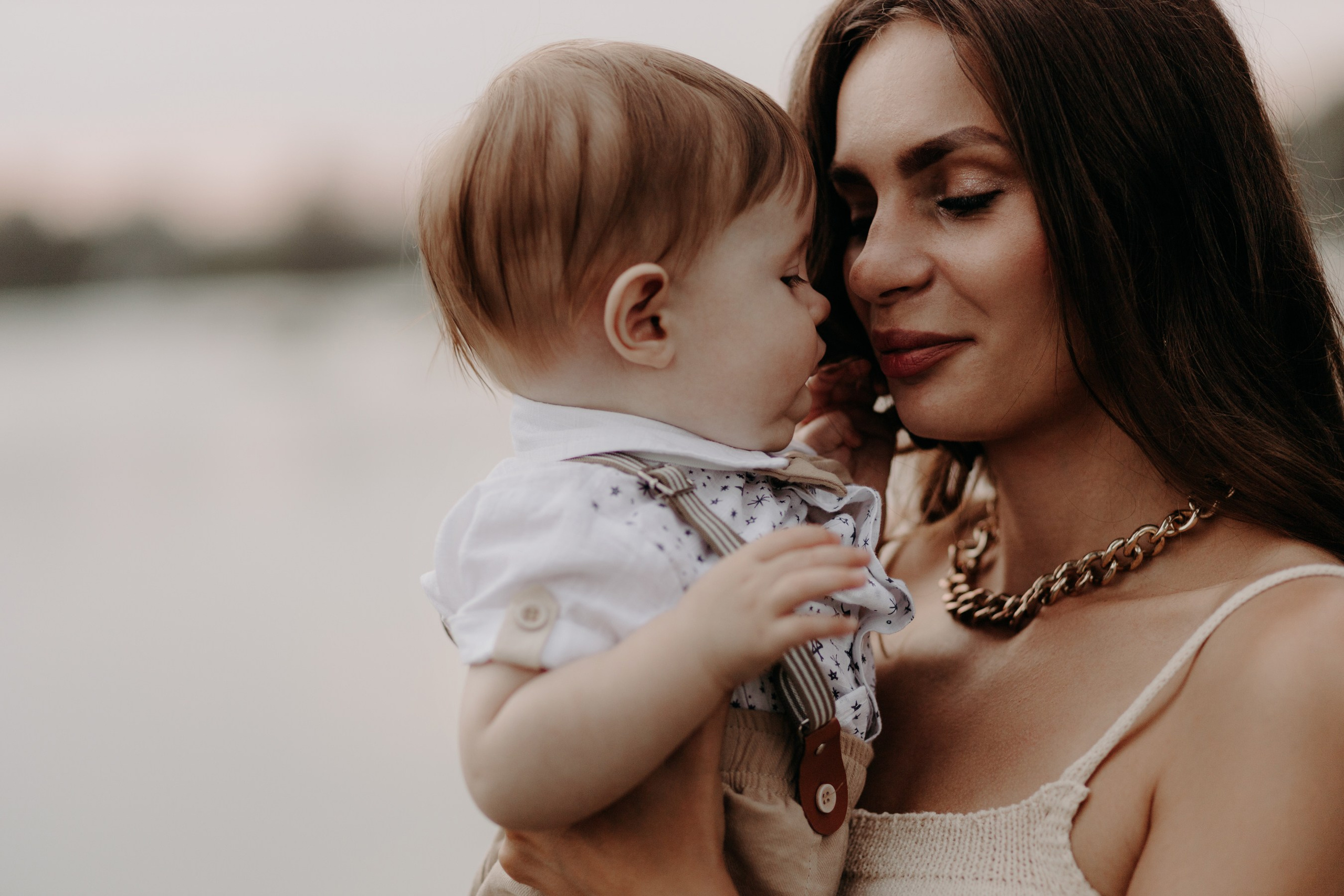 Алина и семья. Семейный фотограф Губкин/Старый Оскол